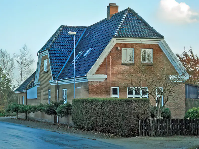 Billede af Veflinge Station set fra vejsiden. Billede af Veflinge Station set fra vejsiden.