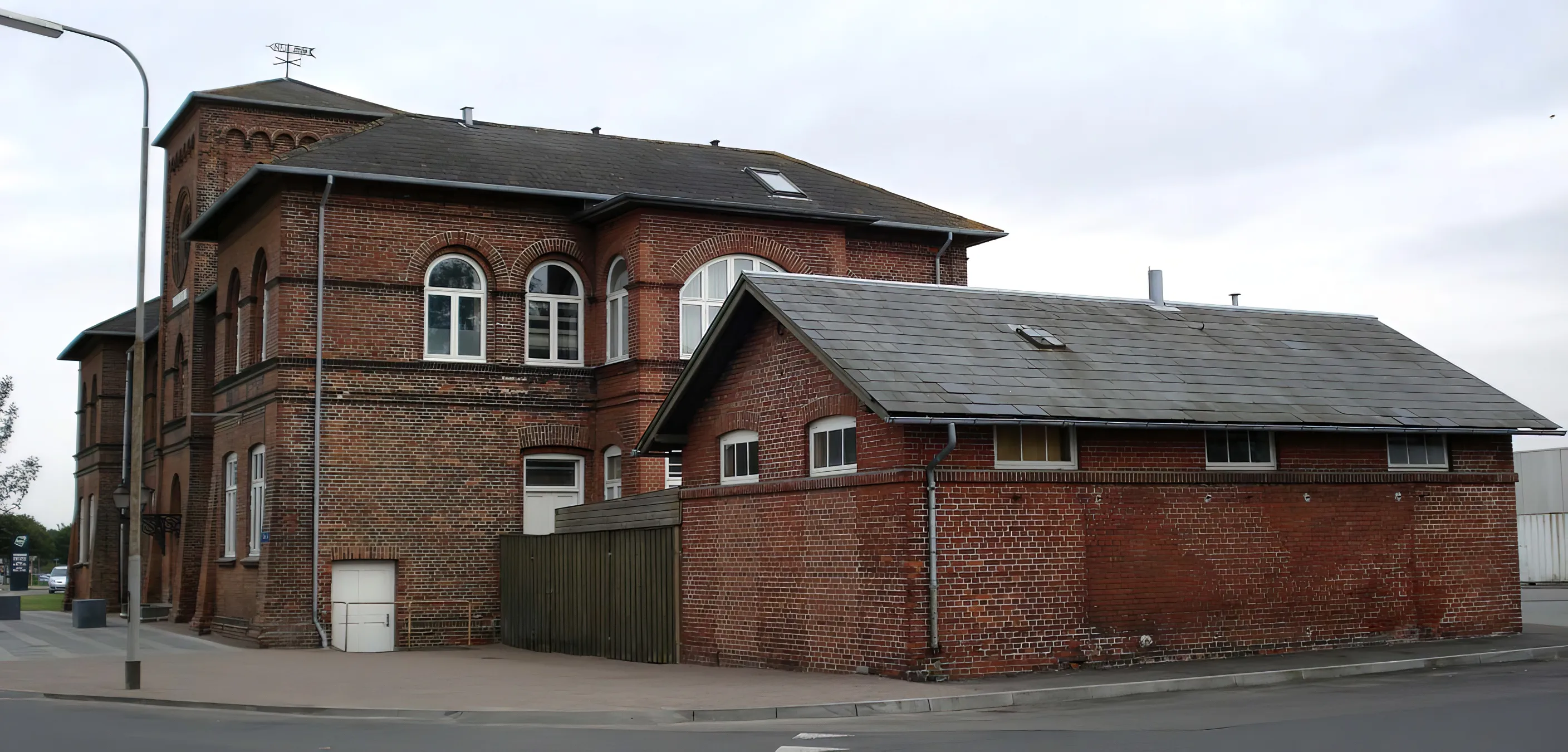 Billede af Retiraden ved Bogense Station. Billede af Retiraden ved Bogense Station.