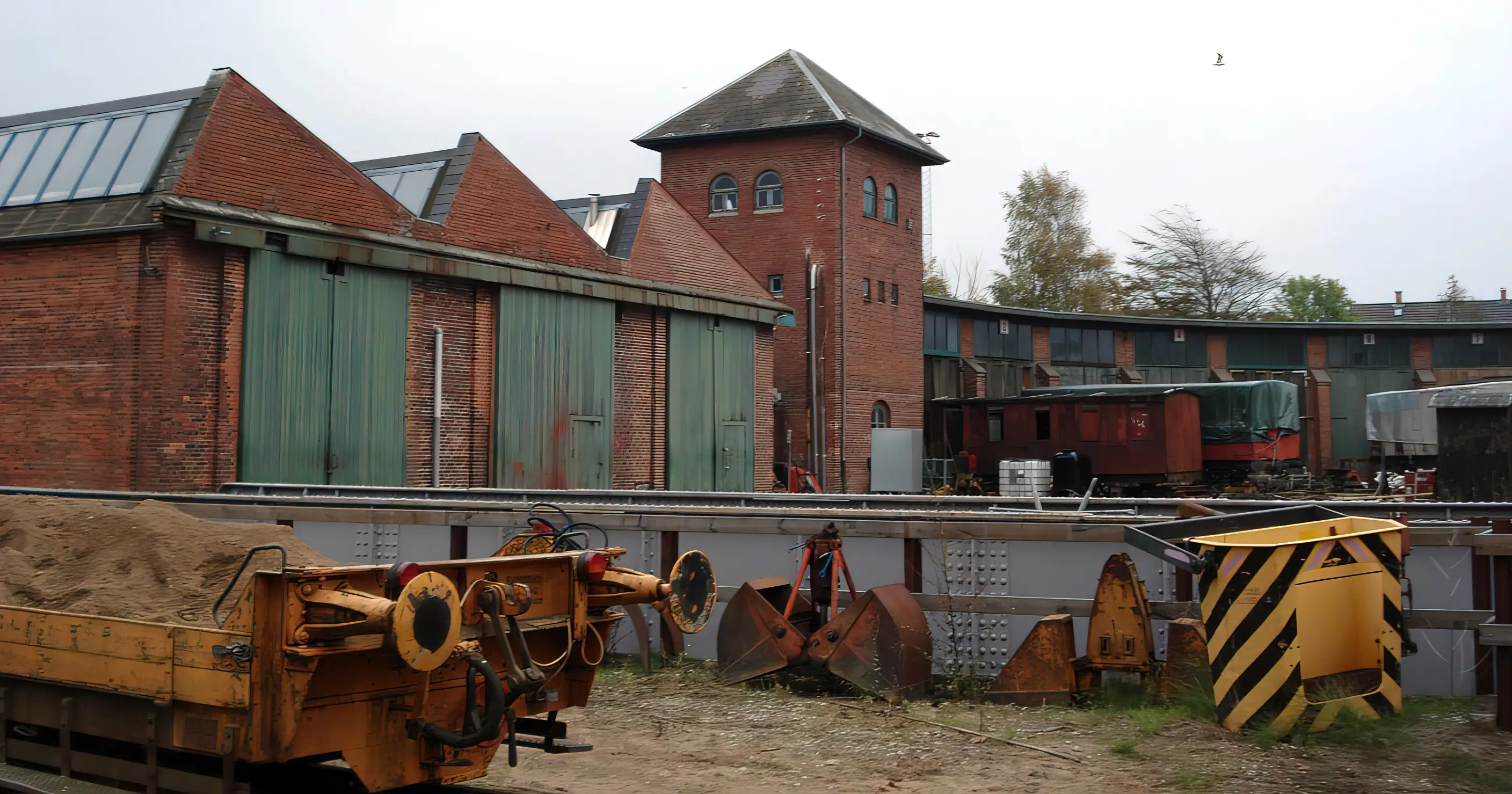 Billede af den gamle remise ved Faaborg Station. Billede af den gamle remise ved Faaborg Station.