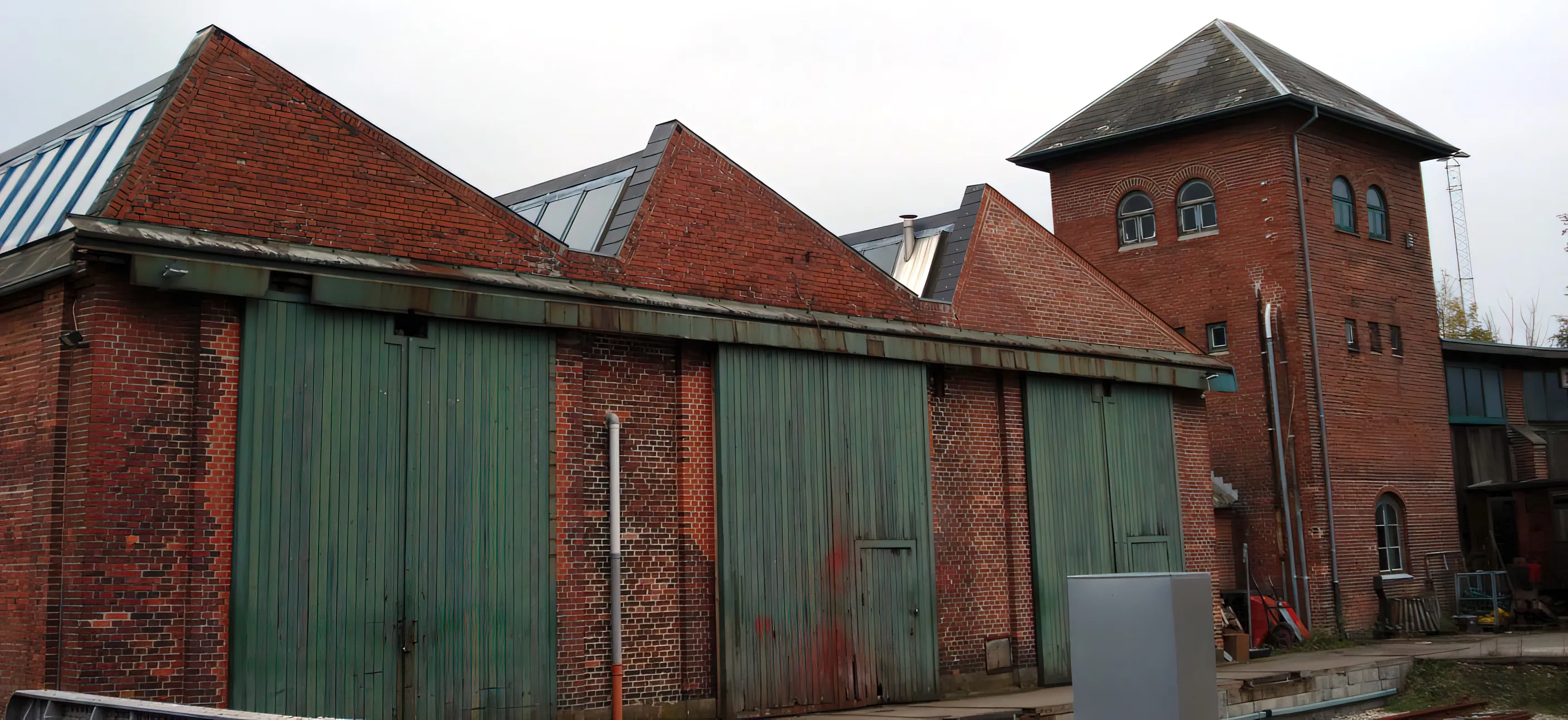 Billede af den gamle remise ved Faaborg Station. Billede af den gamle remise ved Faaborg Station.