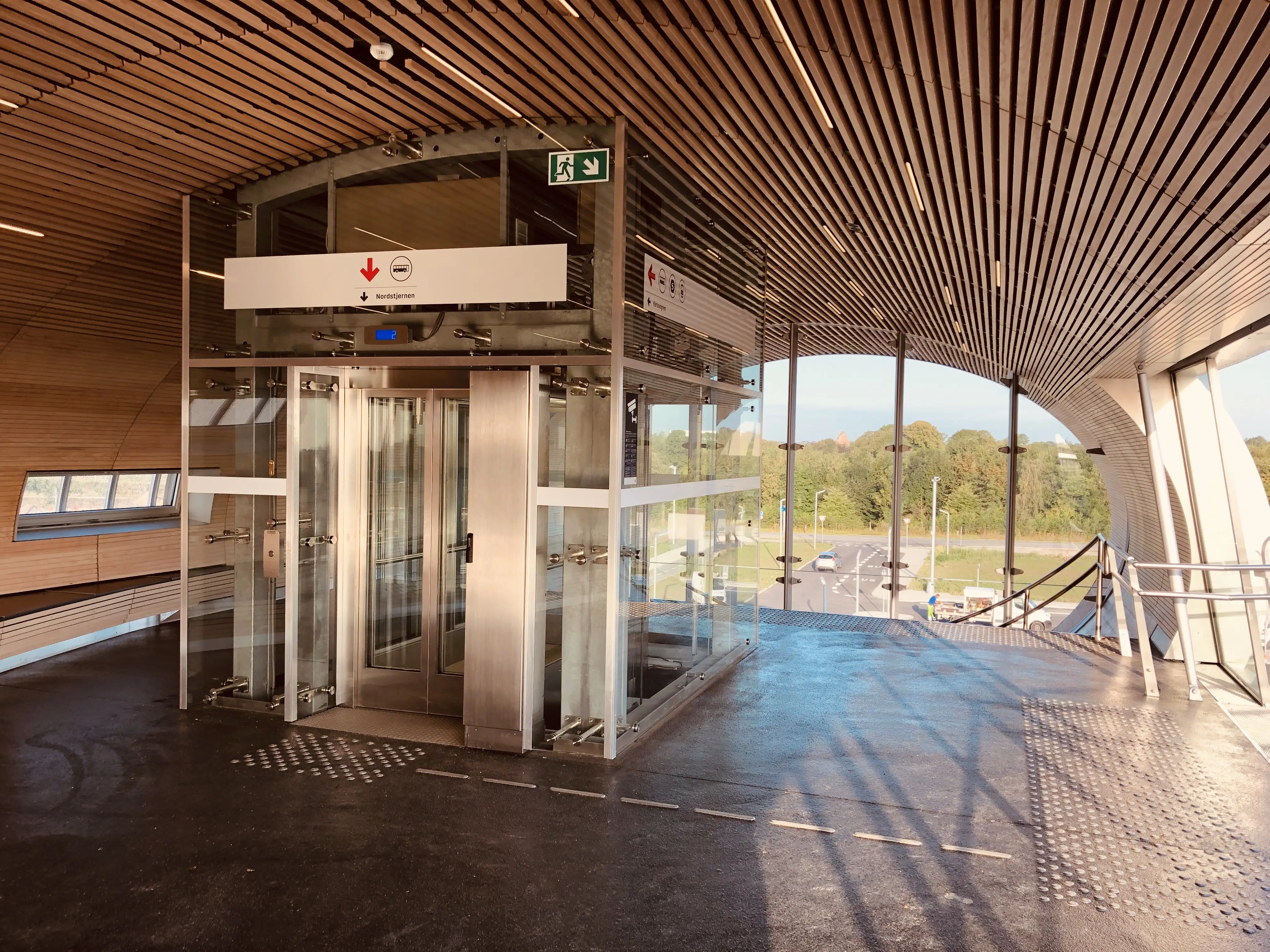 Billede af Køge Nord Trinbræt. Billede af Køge Nord Trinbræt.