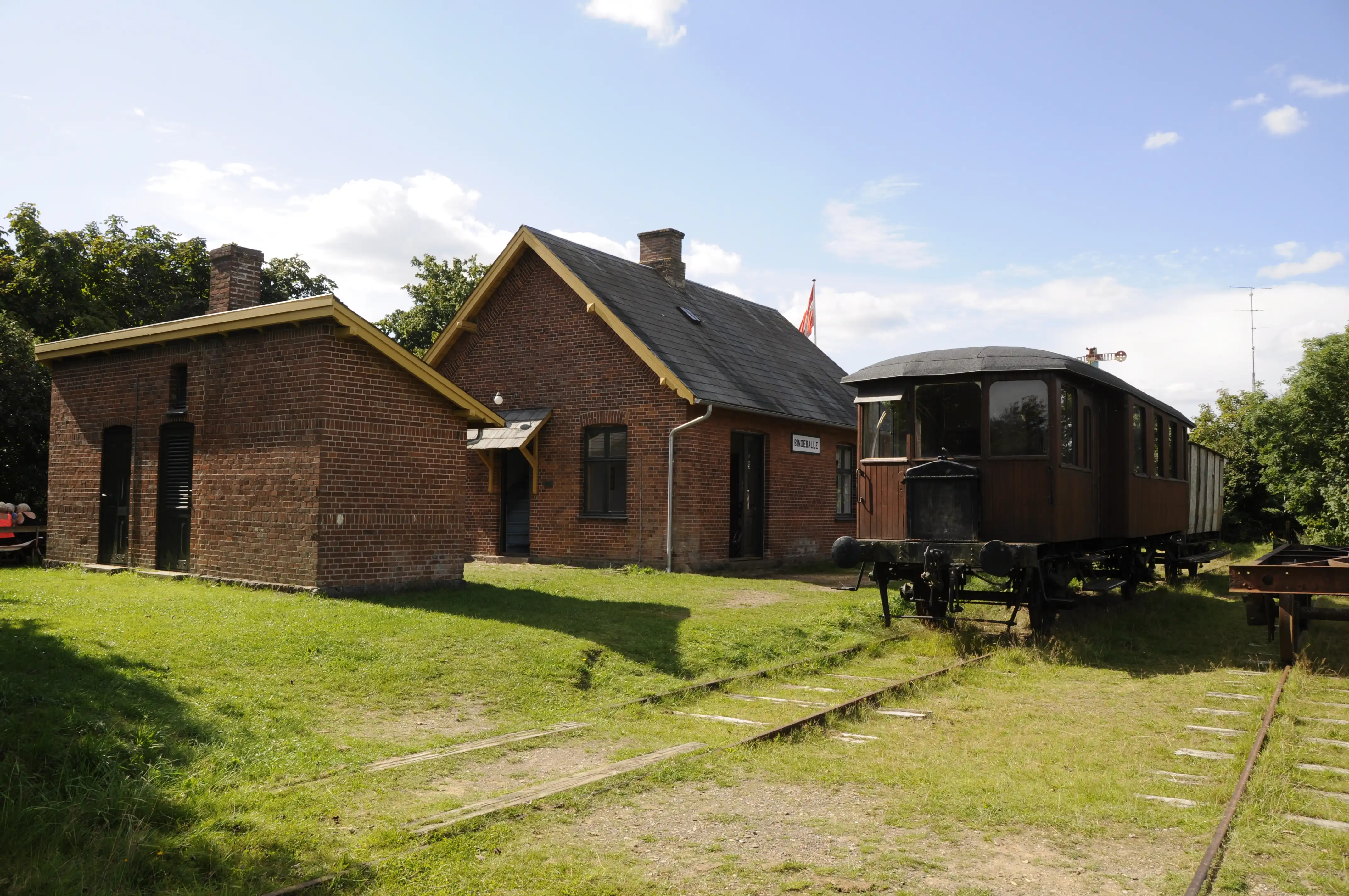 Billede af Bindeballe Holdeplads. Billede af Bindeballe Holdeplads.