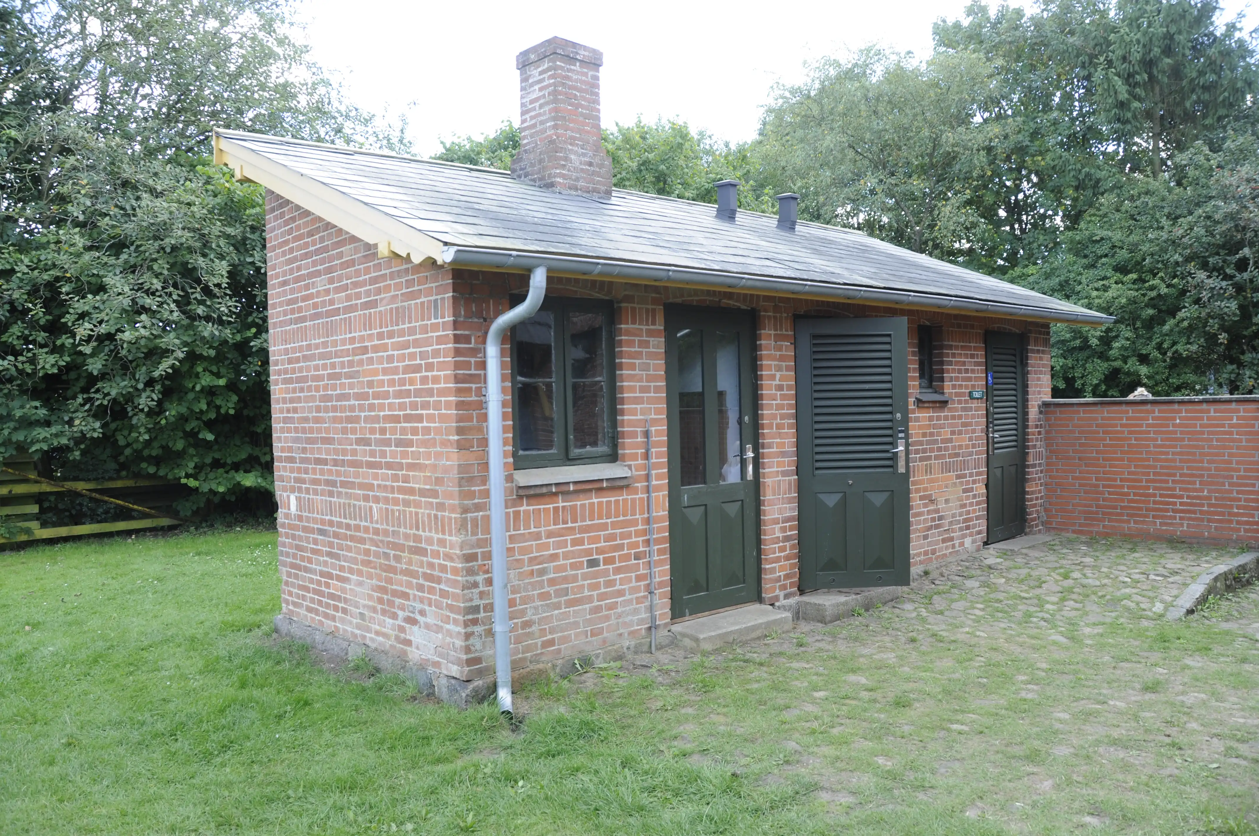 Billede af Bindeballe Holdeplads. Billede af Bindeballe Holdeplads.