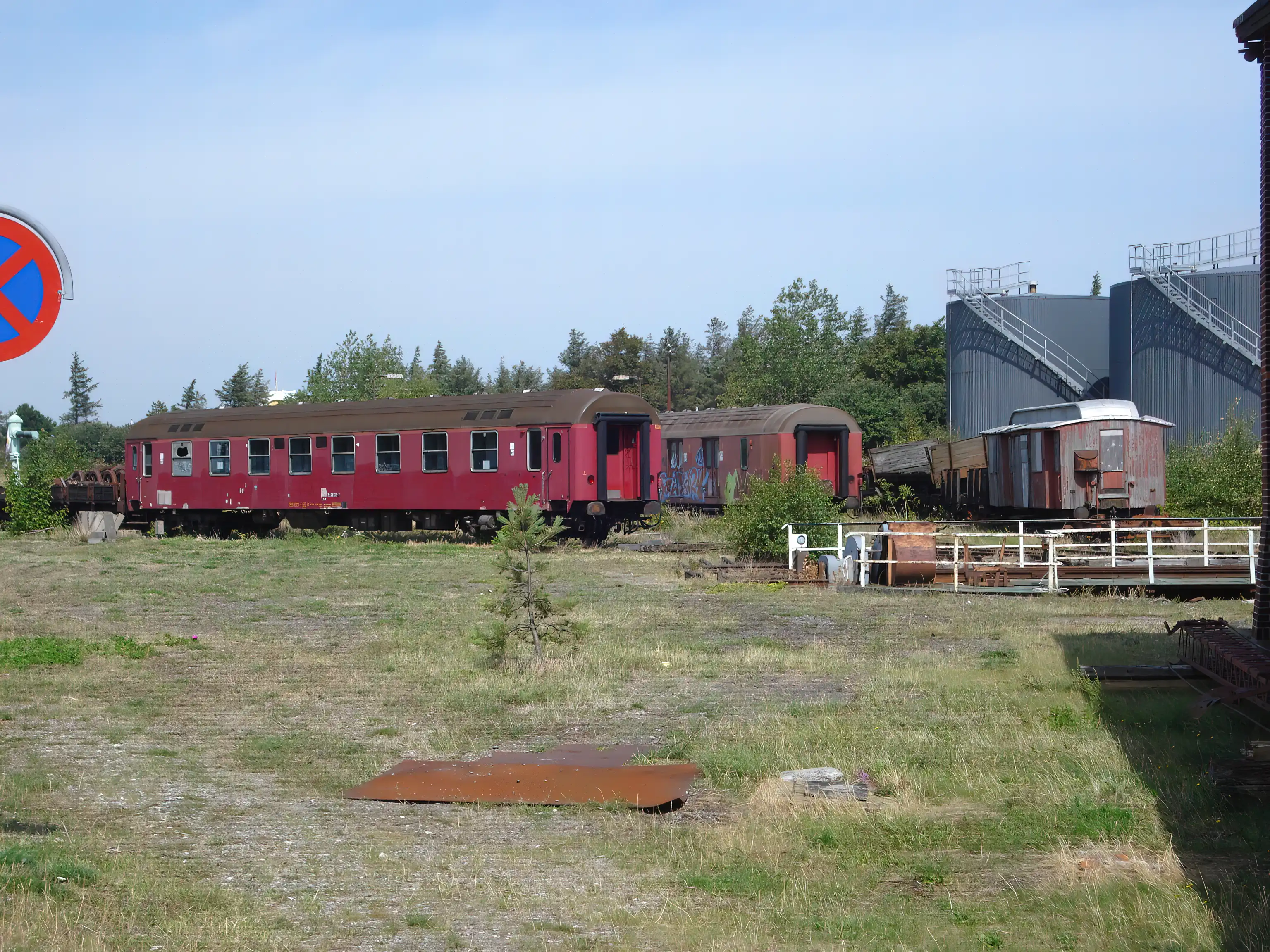 Billede af remiseområdet ved Gedser Station.