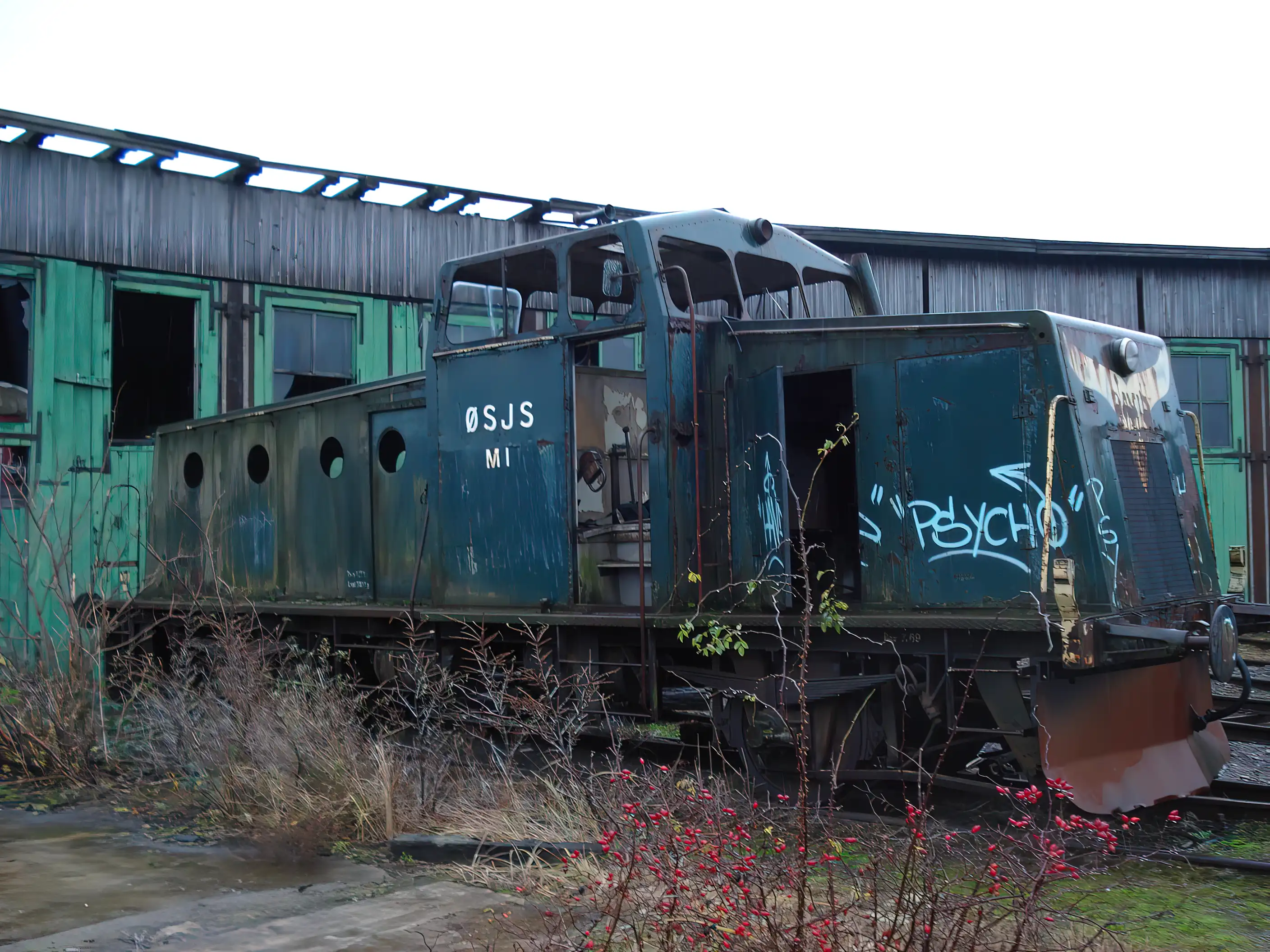 Billede af remiseområdet ved Gedser Station.