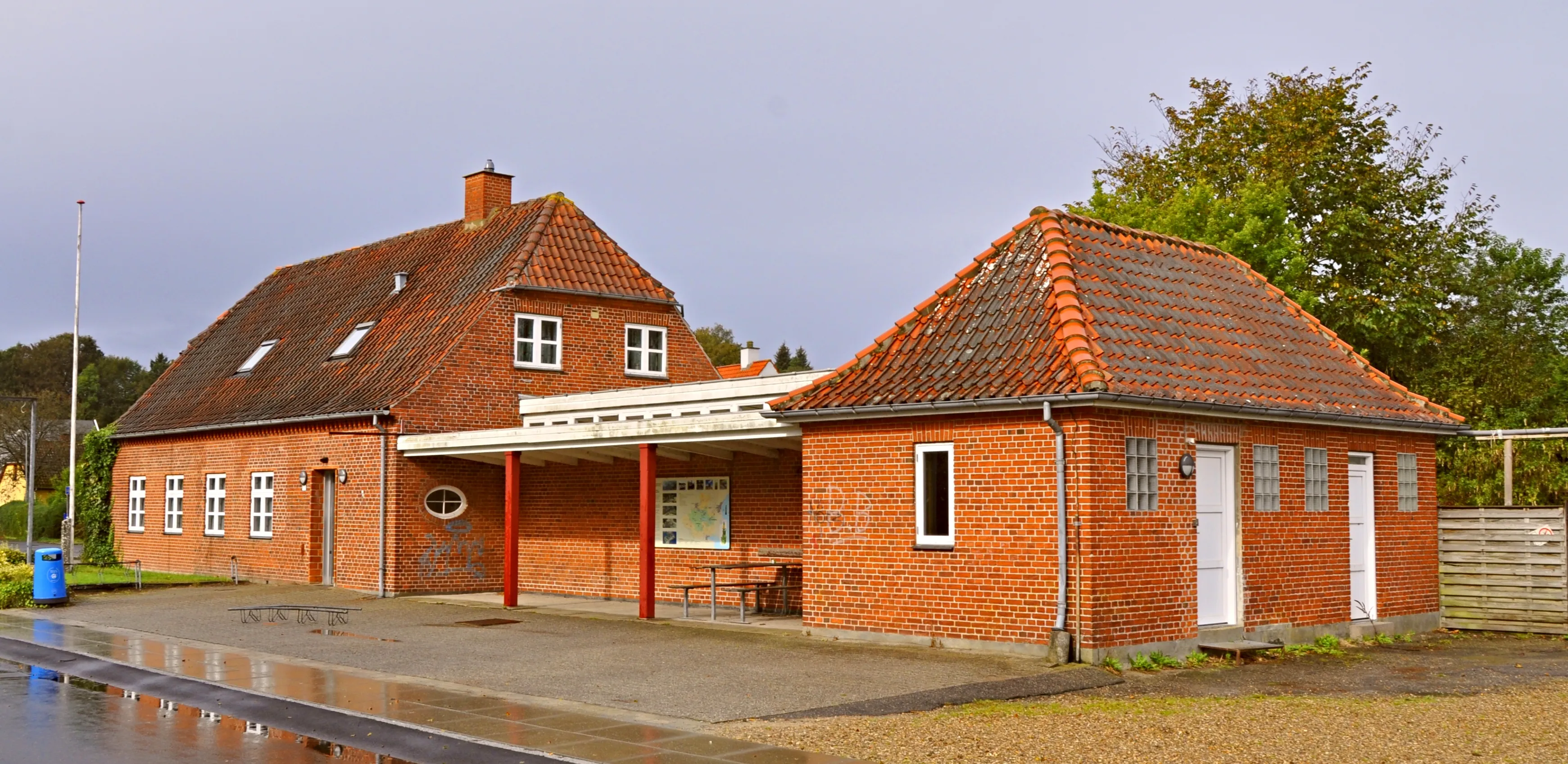 Billede af Bryrup Station. Billede af Bryrup Station.