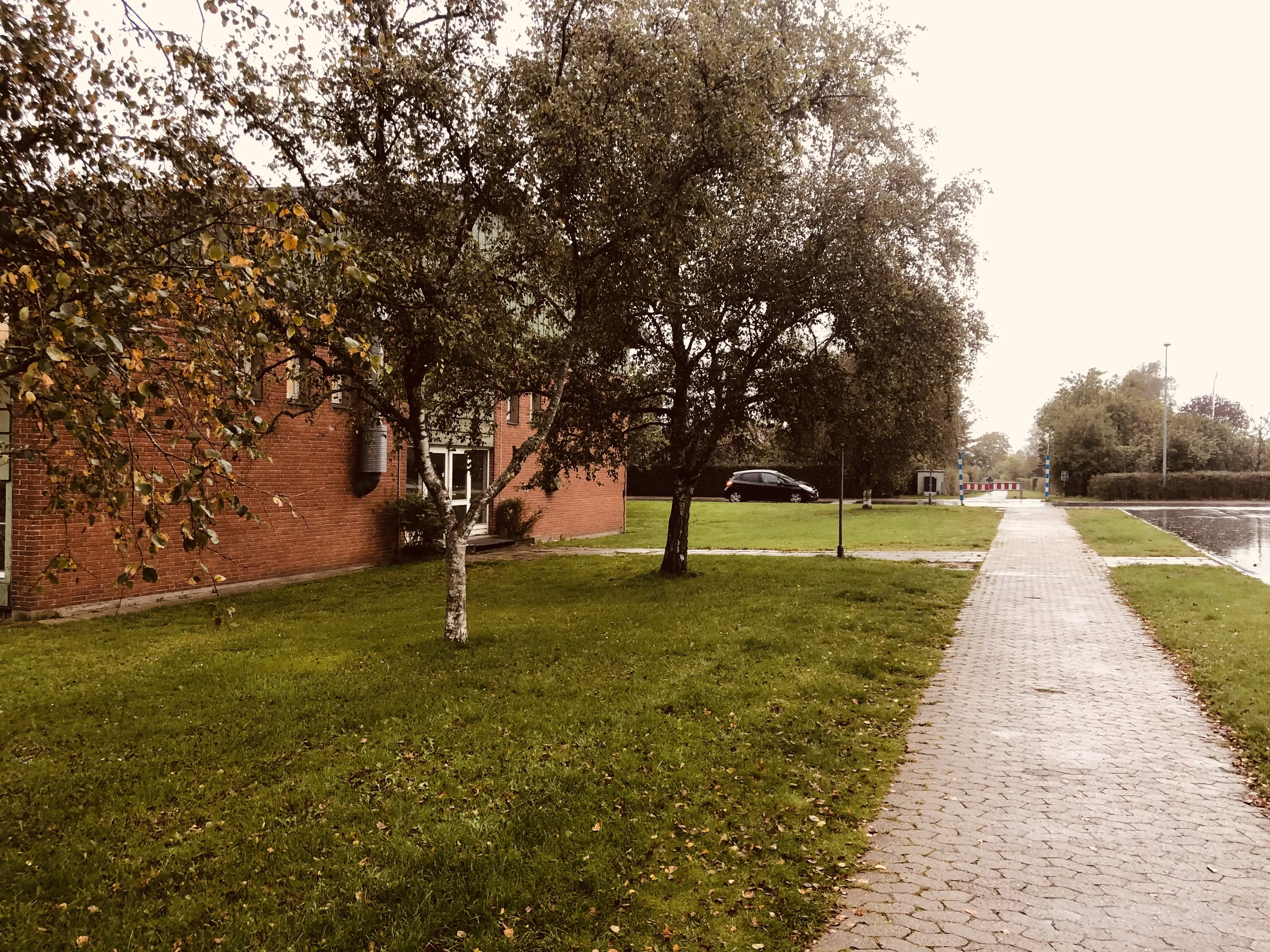 Billede af Monbjergvejen Trinbræt. Billede af Monbjergvejen Trinbræt.