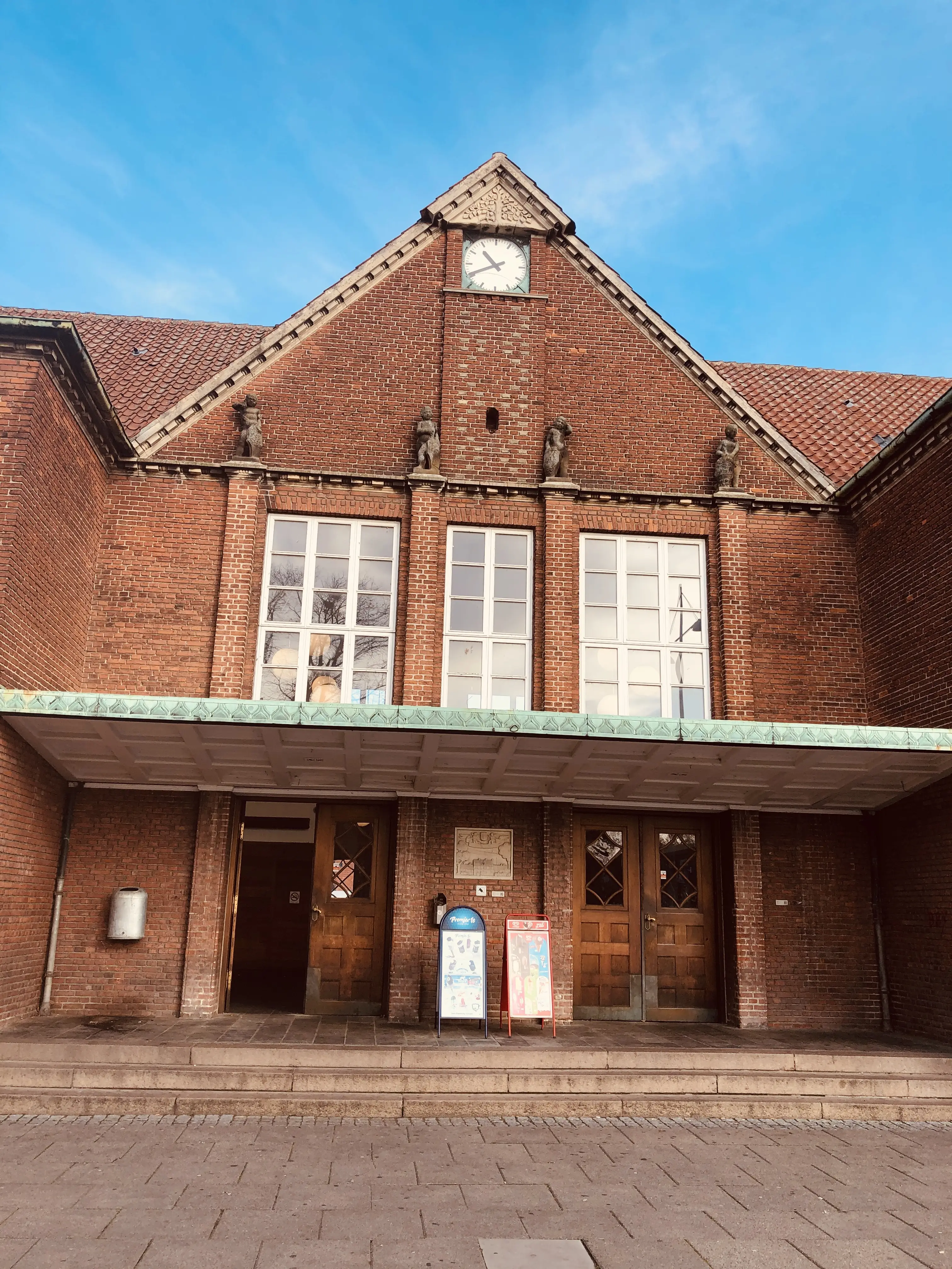 Billede af Nakskov Station.