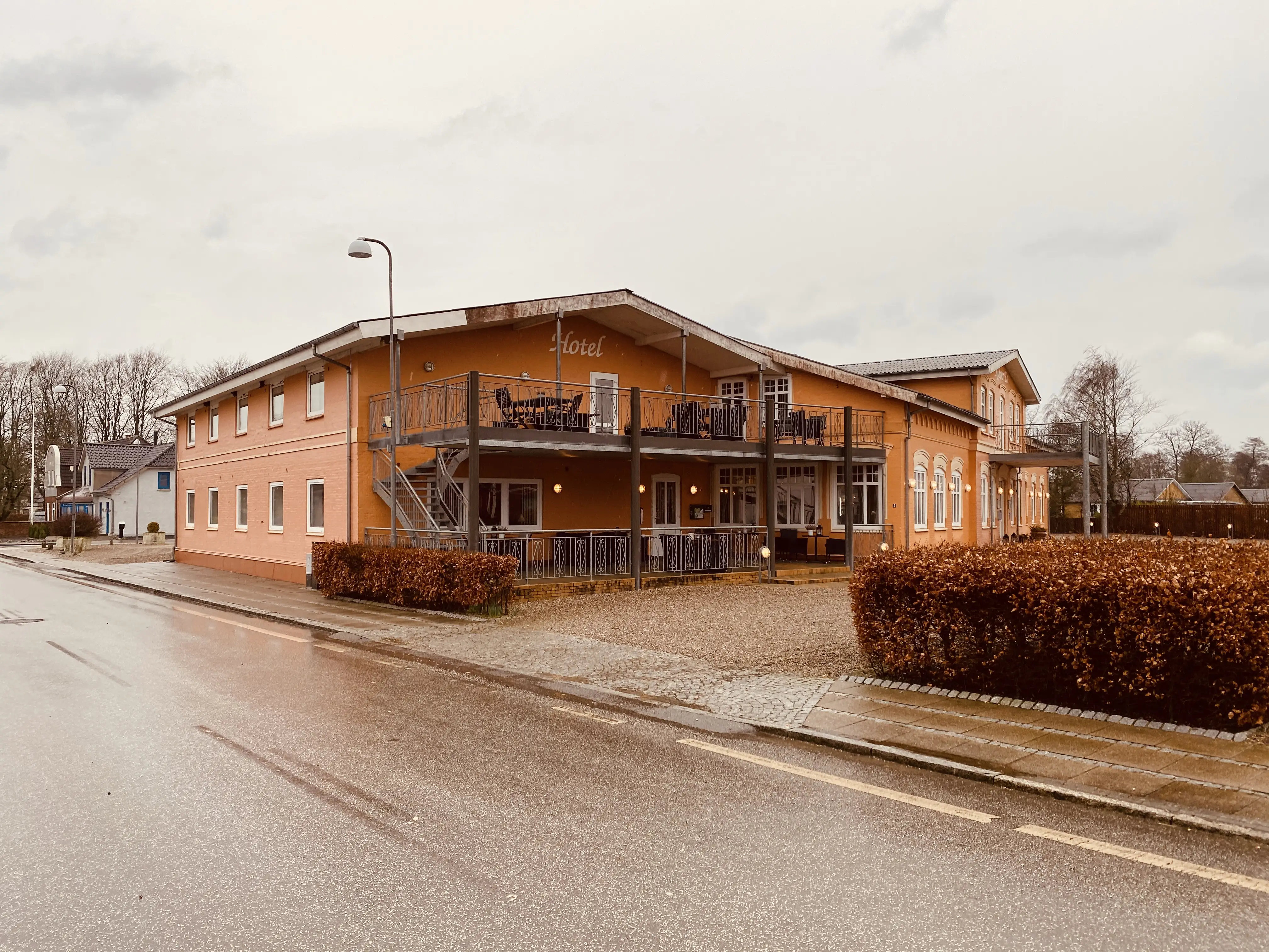 Billede af Hellevad (Smalspor) Stationskro. Billede af Hellevad (Smalspor) Stationskro.