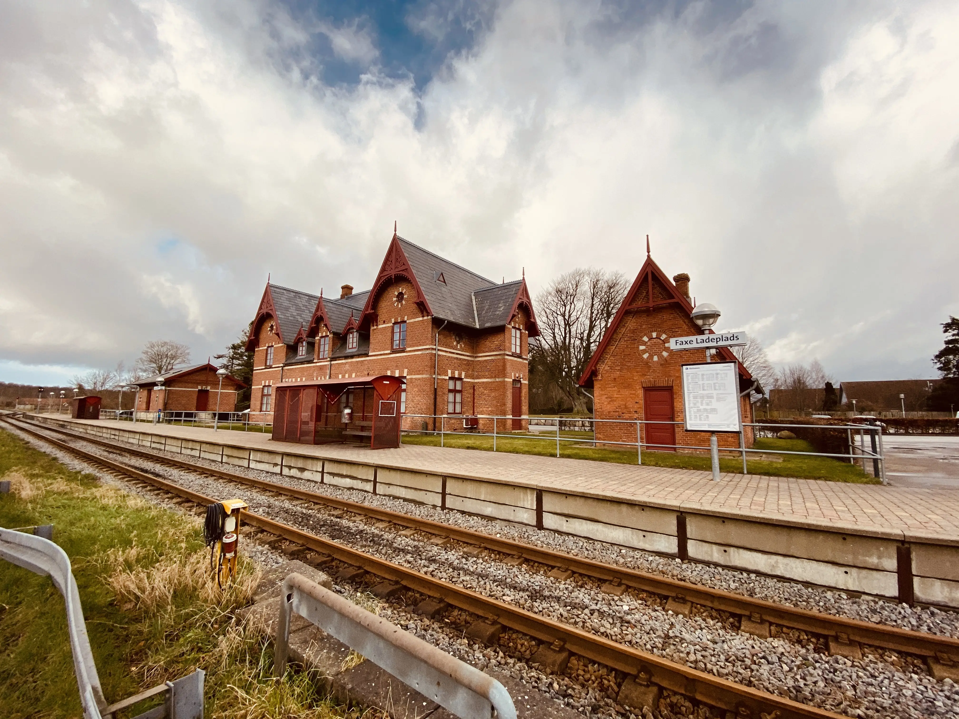 Billede af Faxe Ladeplads Station.