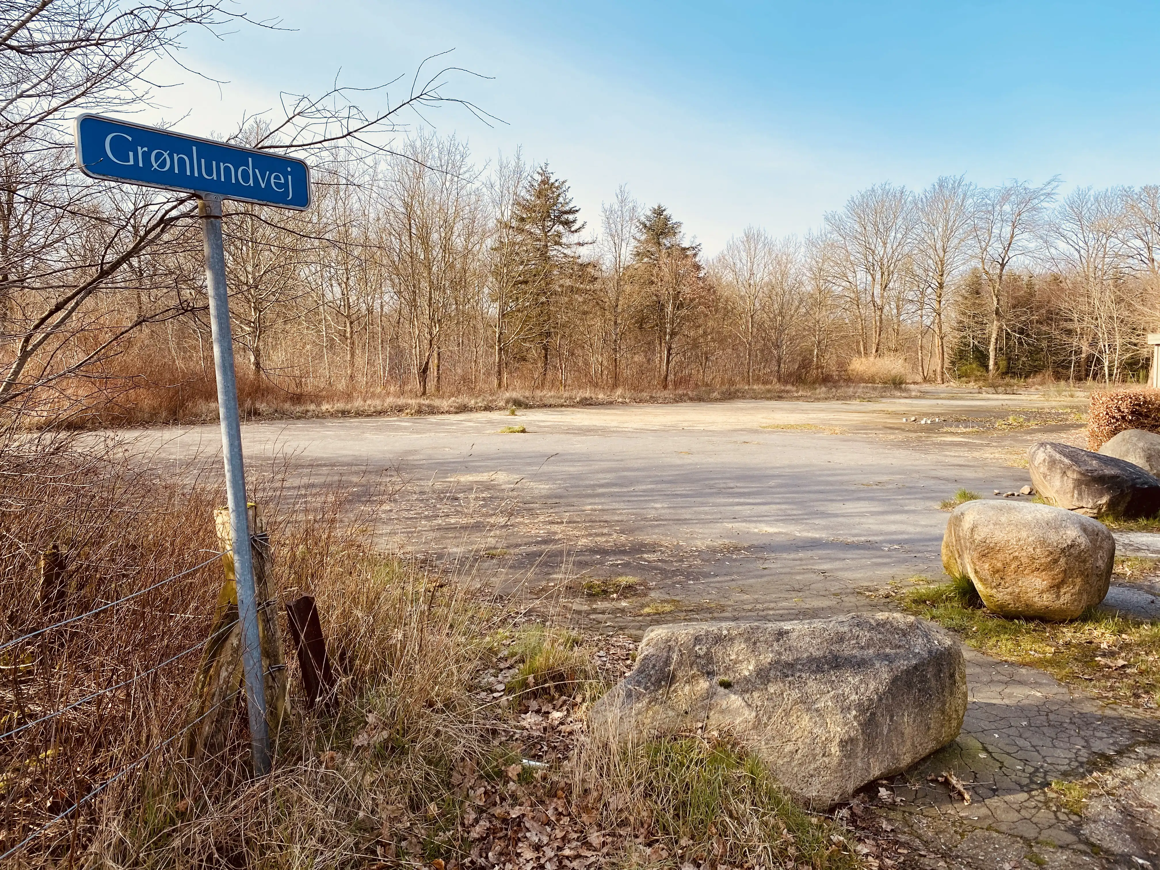 Billede af hvor Fasterholt Trinbræt med Sidespor har ligget - alt er væk i dag.