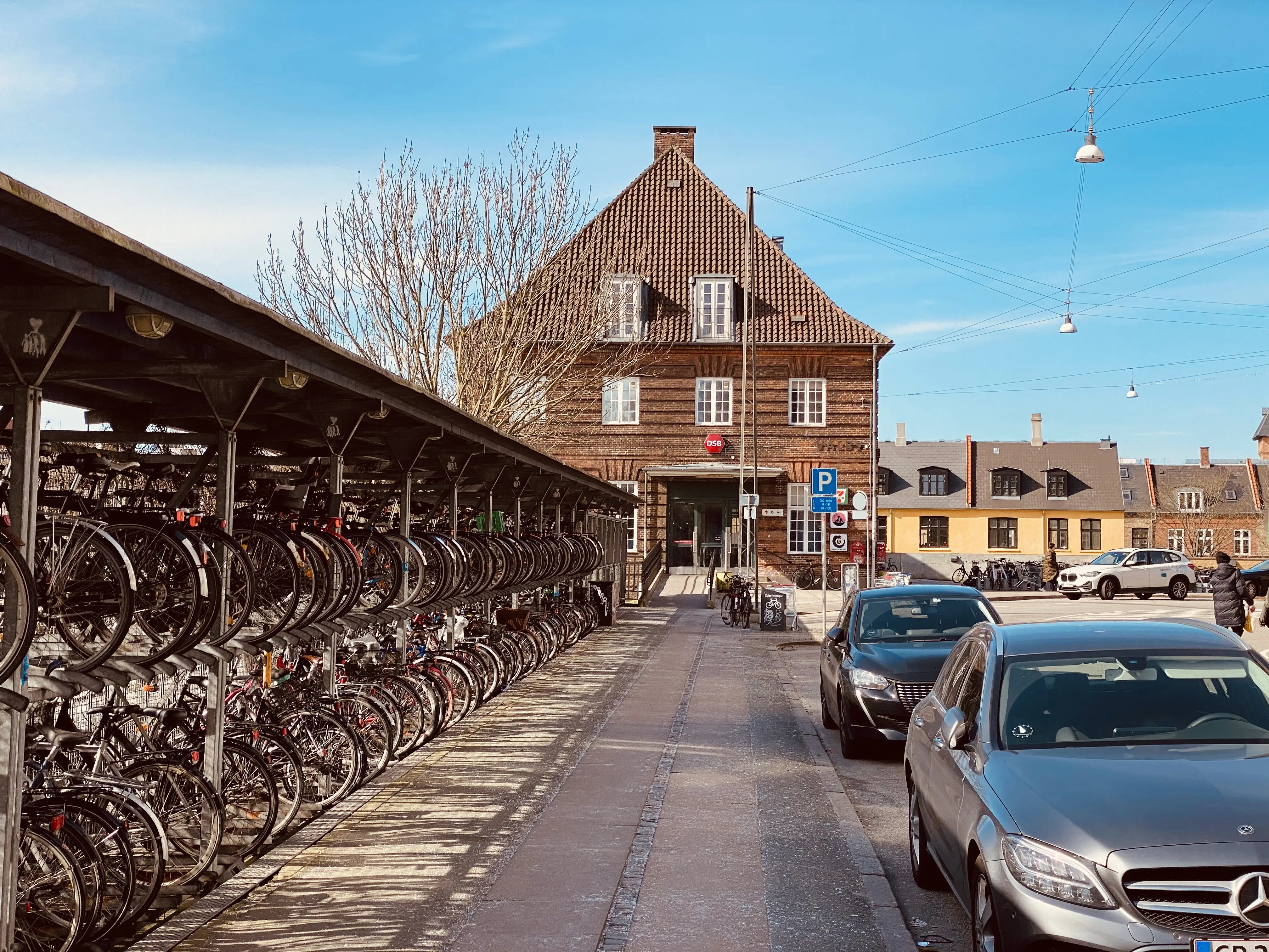 Billede af Valby Station.