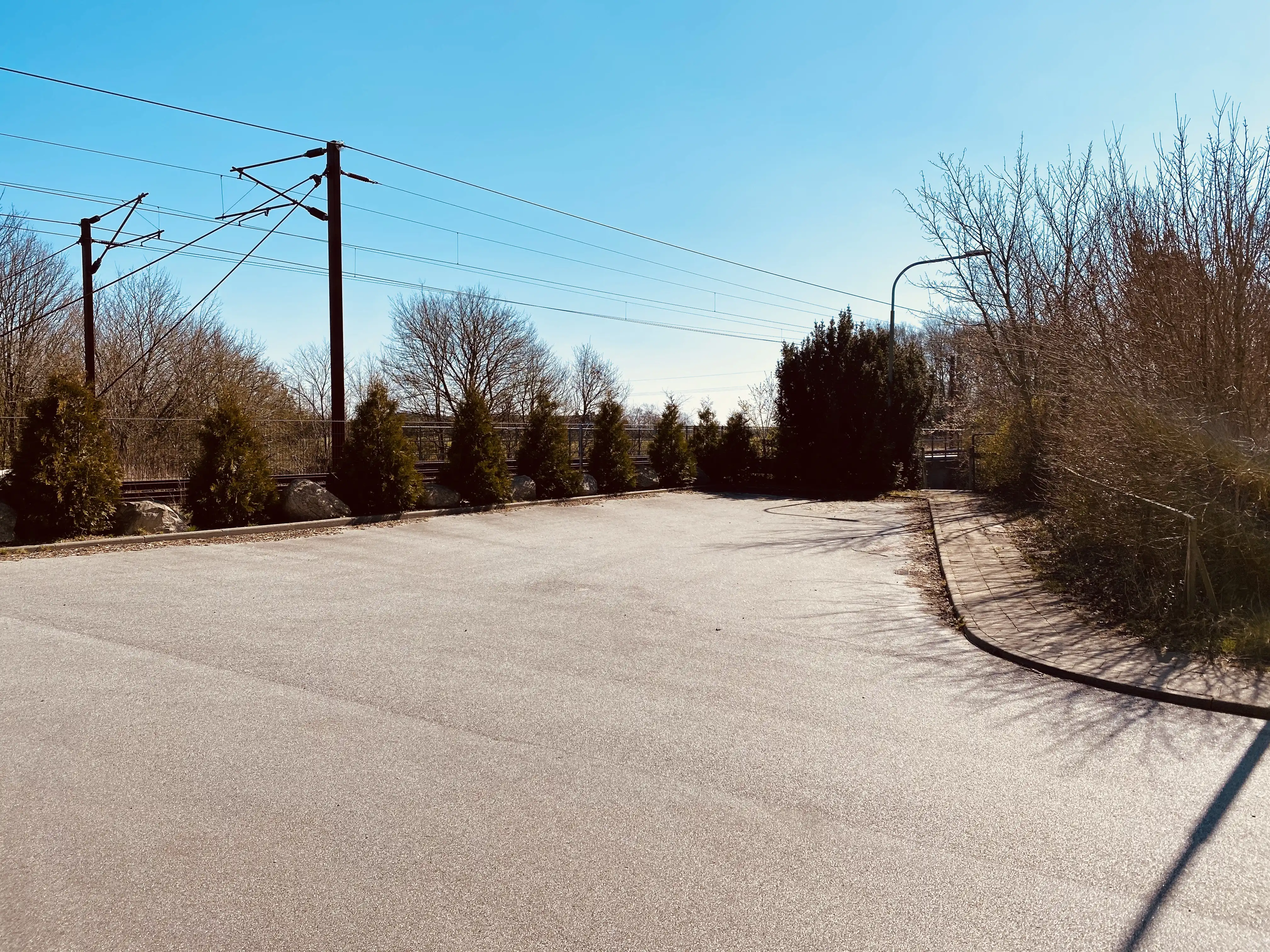 Billede af Jegerup Trinbræt, som er nedrevet, men den har ligget her. Billede af Jegerup Trinbræt, som er nedrevet, men den har ligget her.