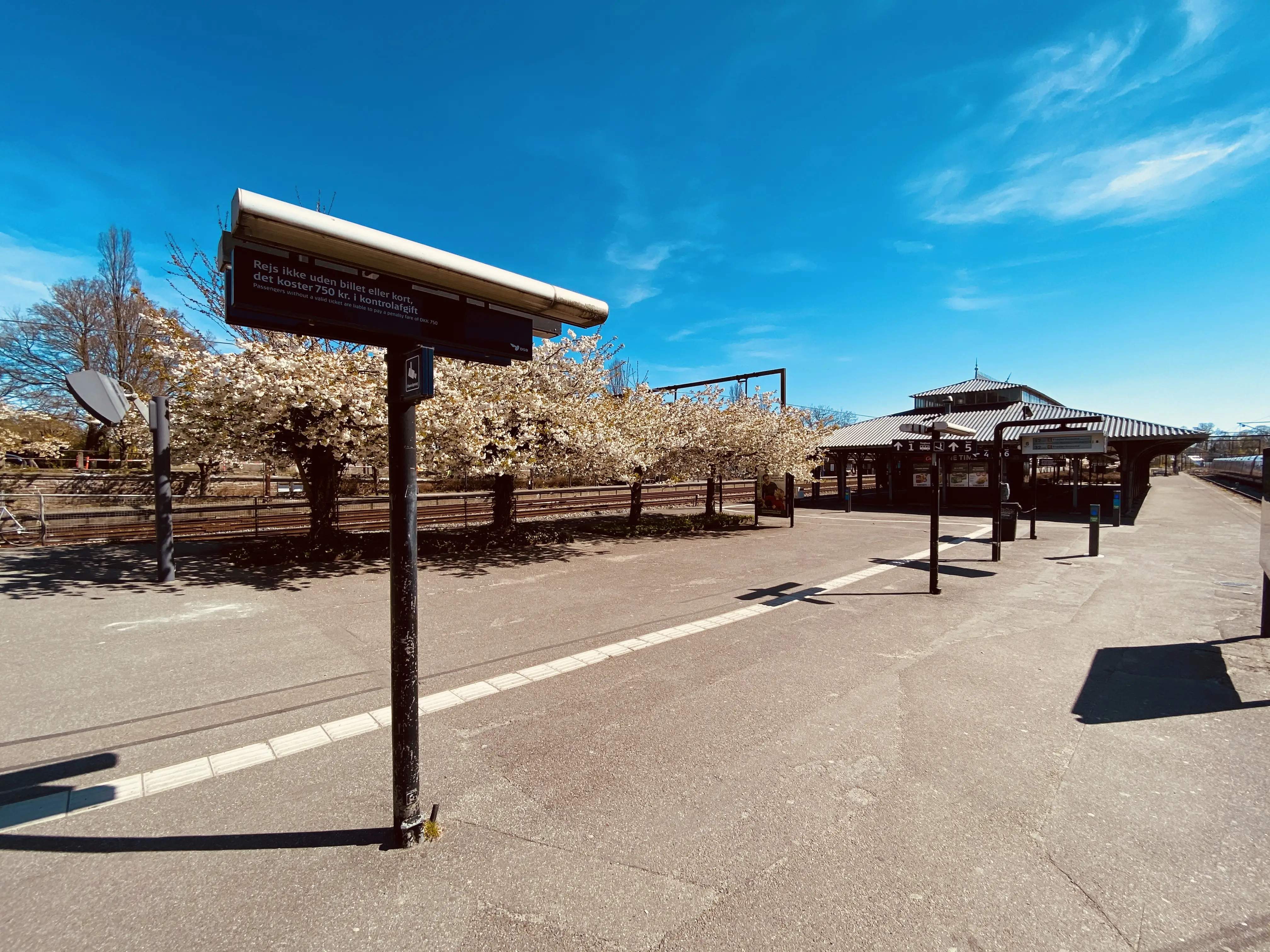 Billede af Klampenborg Station. Billede af Klampenborg Station.