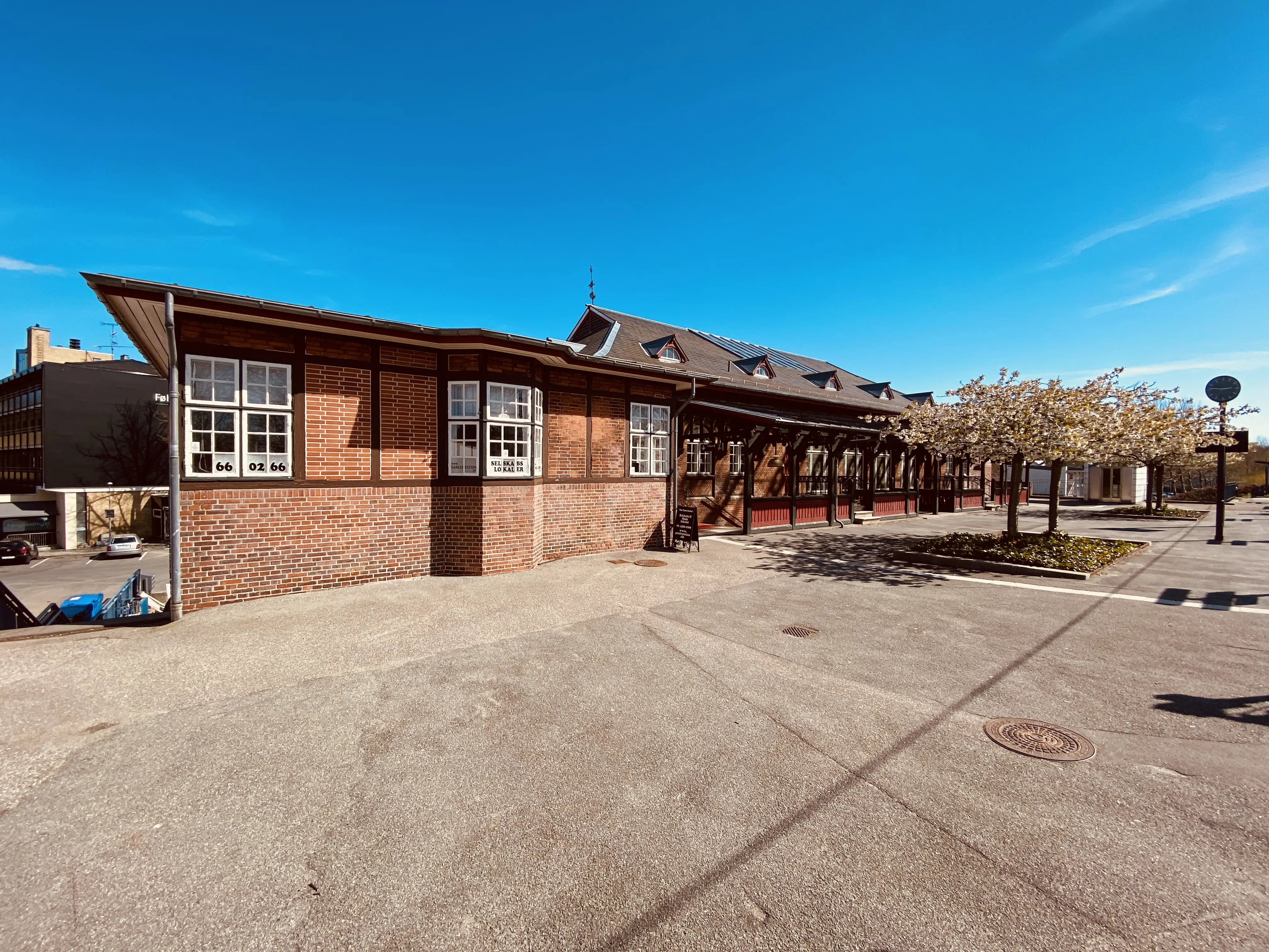 Billede af Vedbæk Station. Billede af Vedbæk Station.