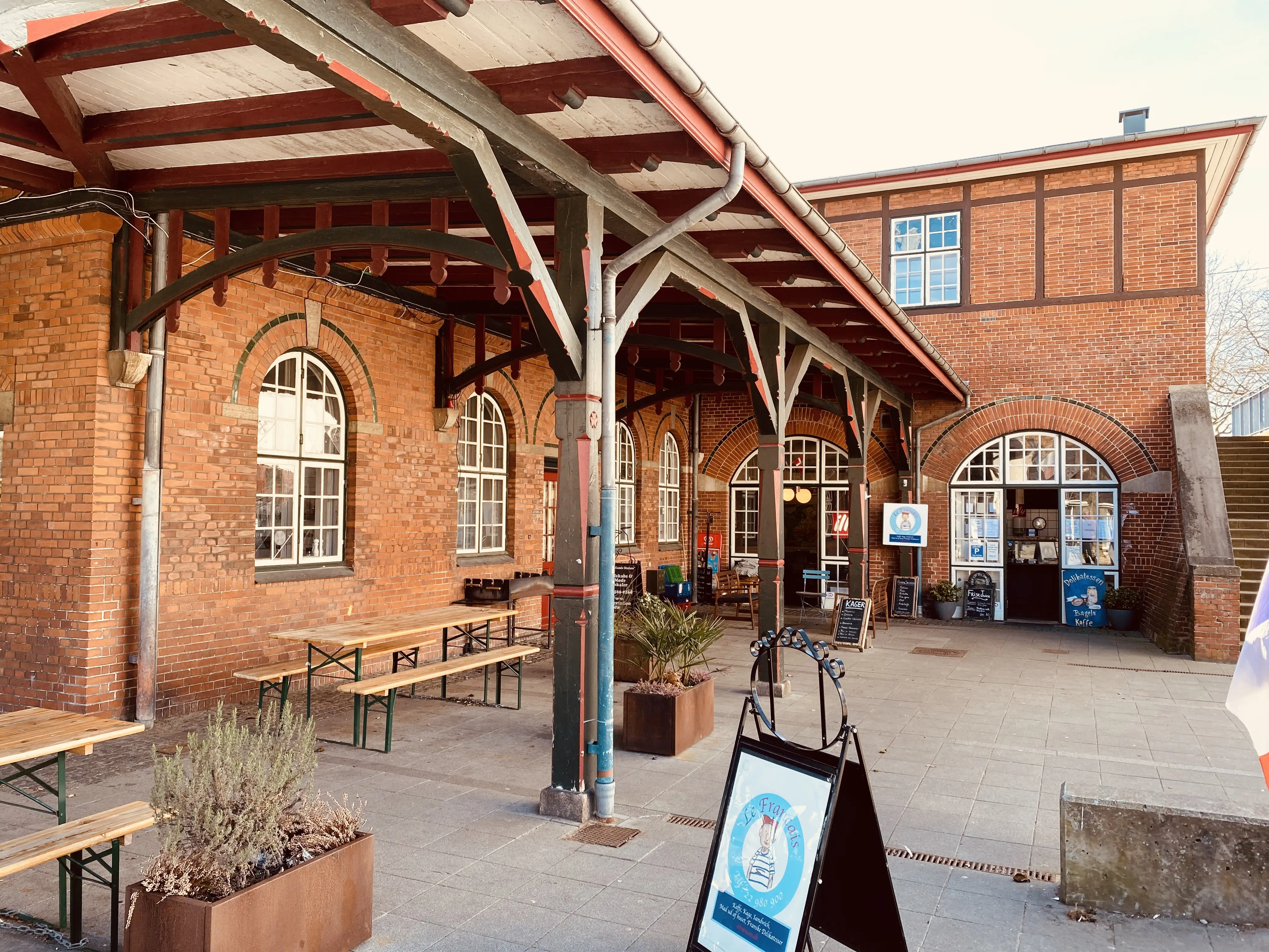 Billede af Vedbæk Station. Billede af Vedbæk Station.