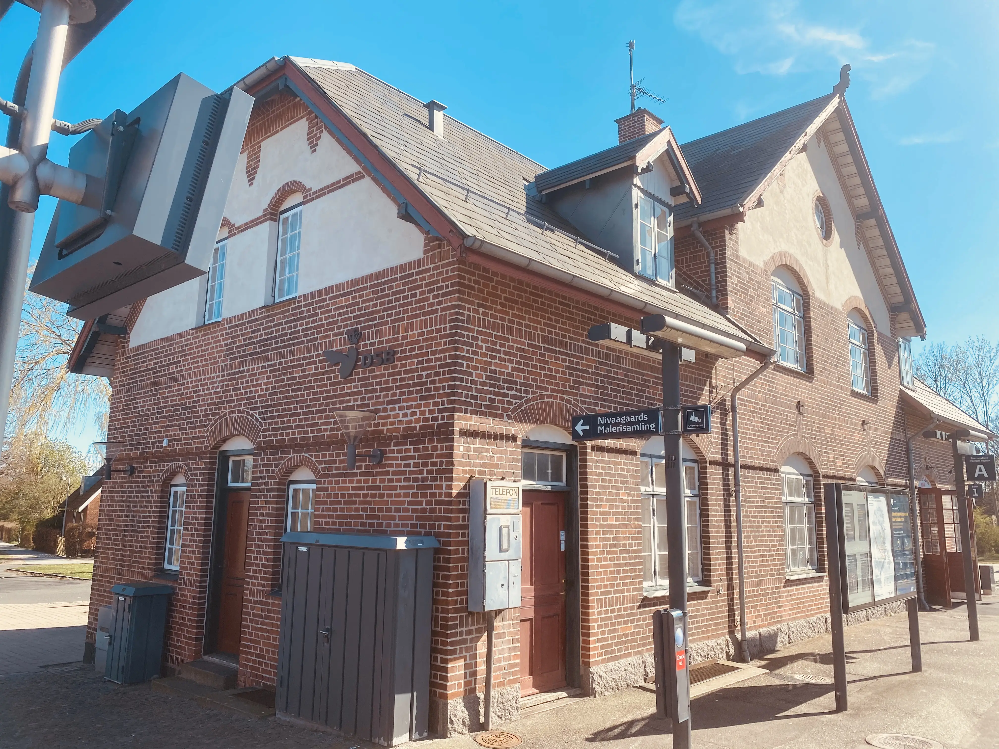 Billede af Nivå Station. Billede af Nivå Station.