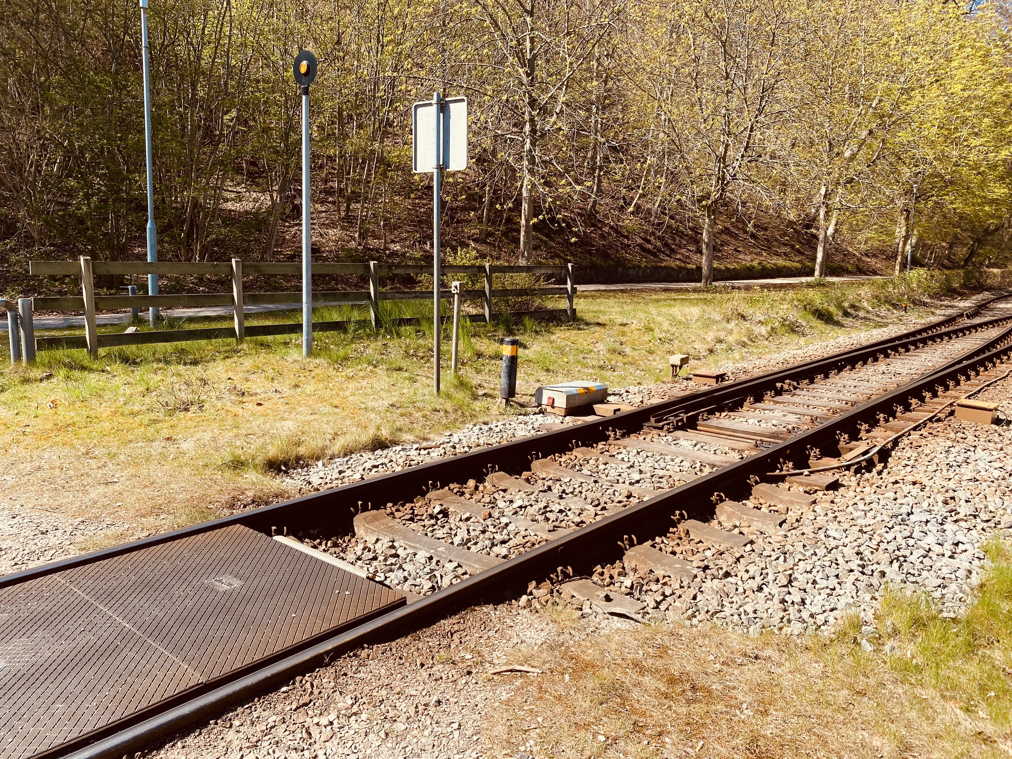 Billede af Sommariva Trinbræt, som er nedrevet, men den har ligget her. Billede af Sommariva Trinbræt, som er nedrevet, men den har ligget her.