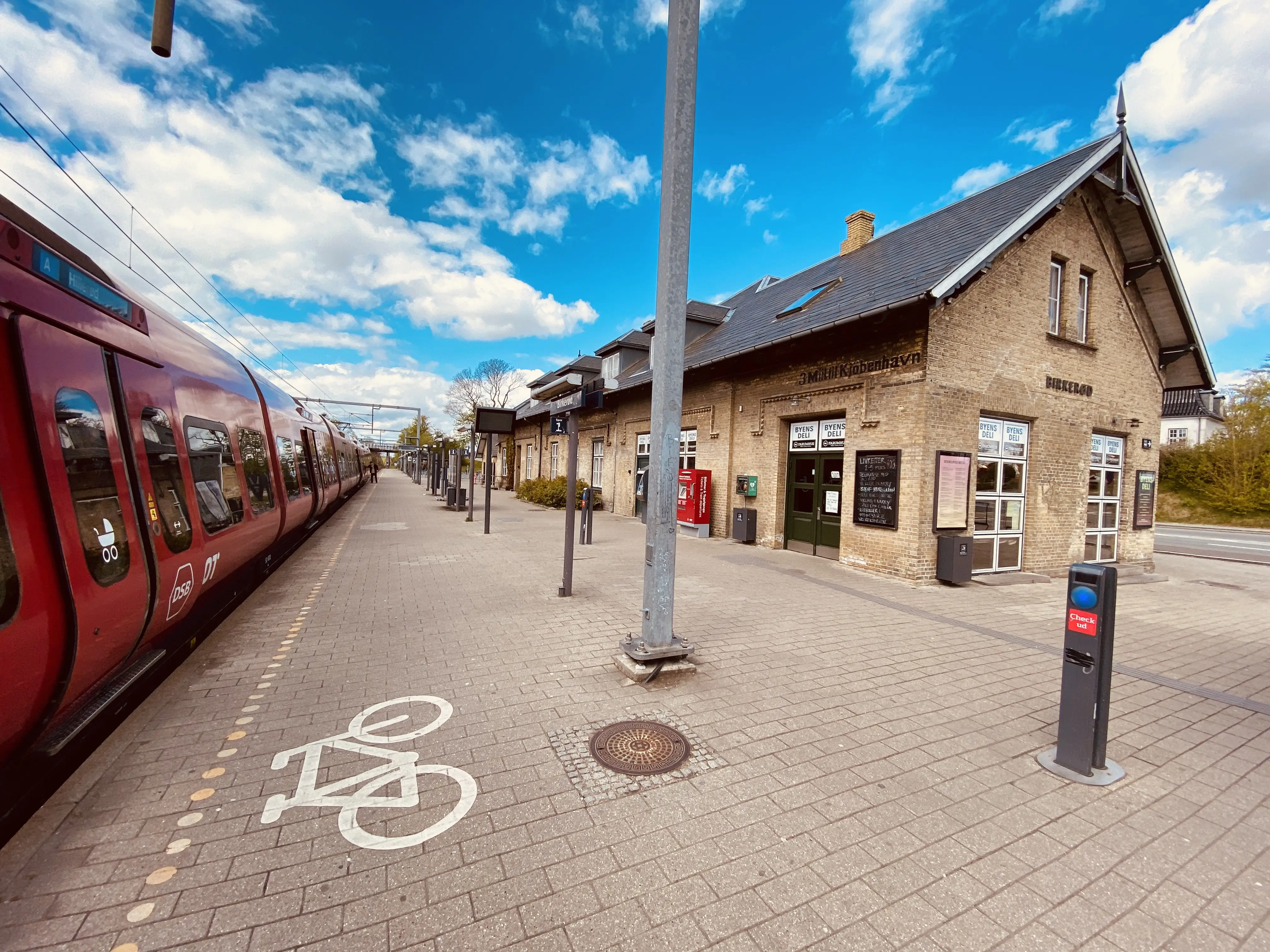 Billede af Birkerød Station.