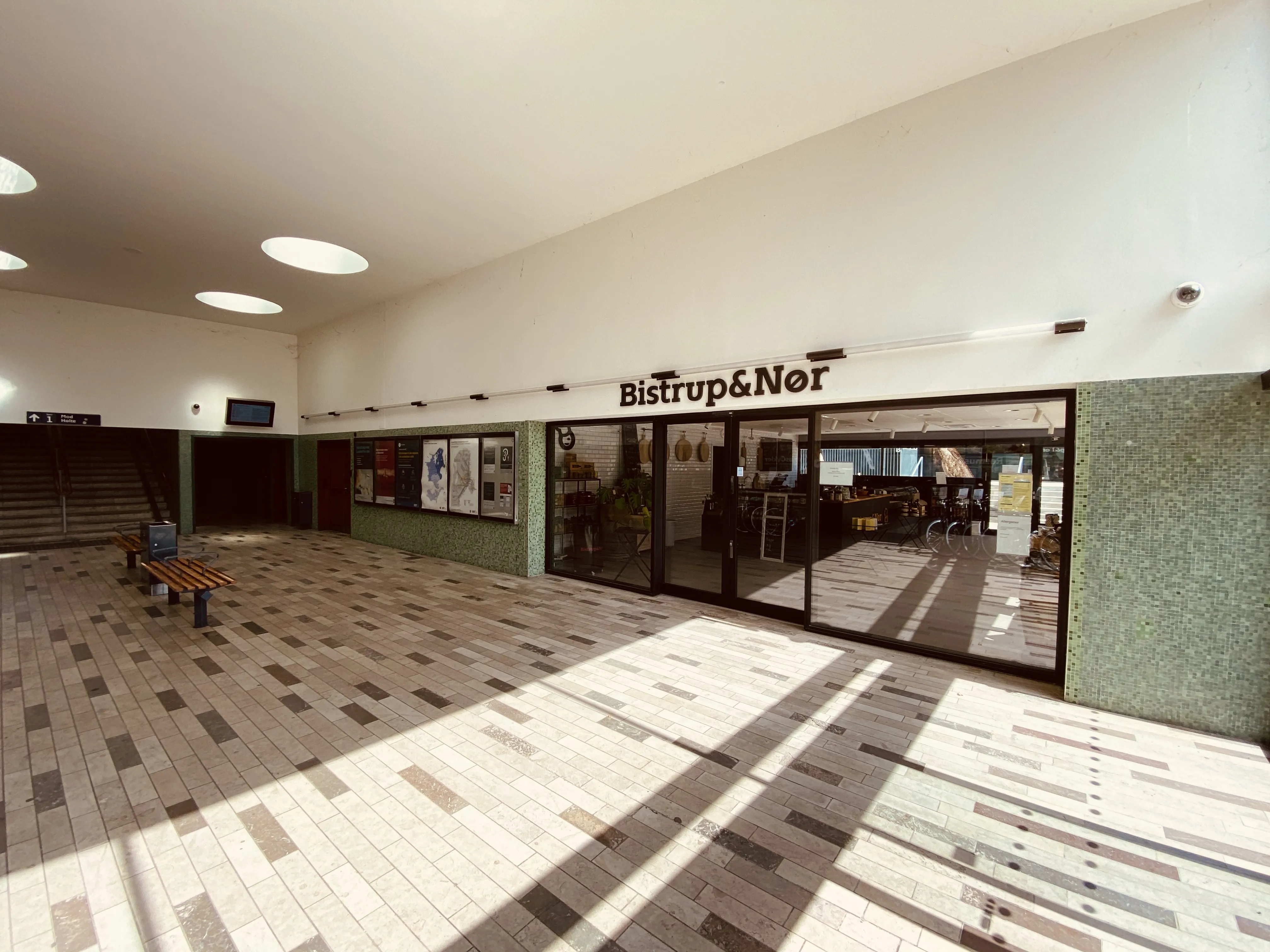 Billede af Virum S-togsstation. Billede af Virum S-togsstation.