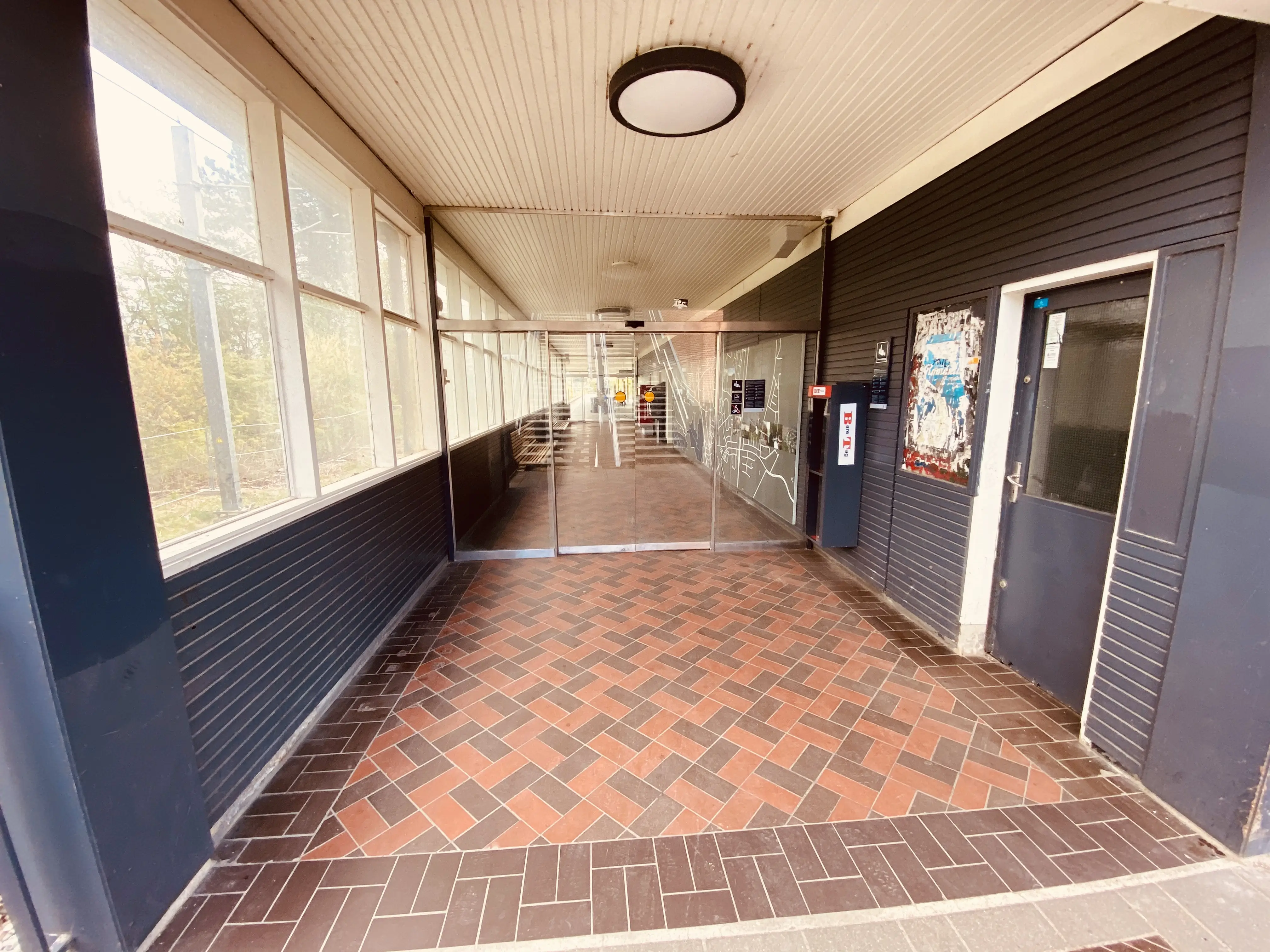 Billede af Sorgenfri S-togstrinbræt. Billede af Sorgenfri S-togstrinbræt.