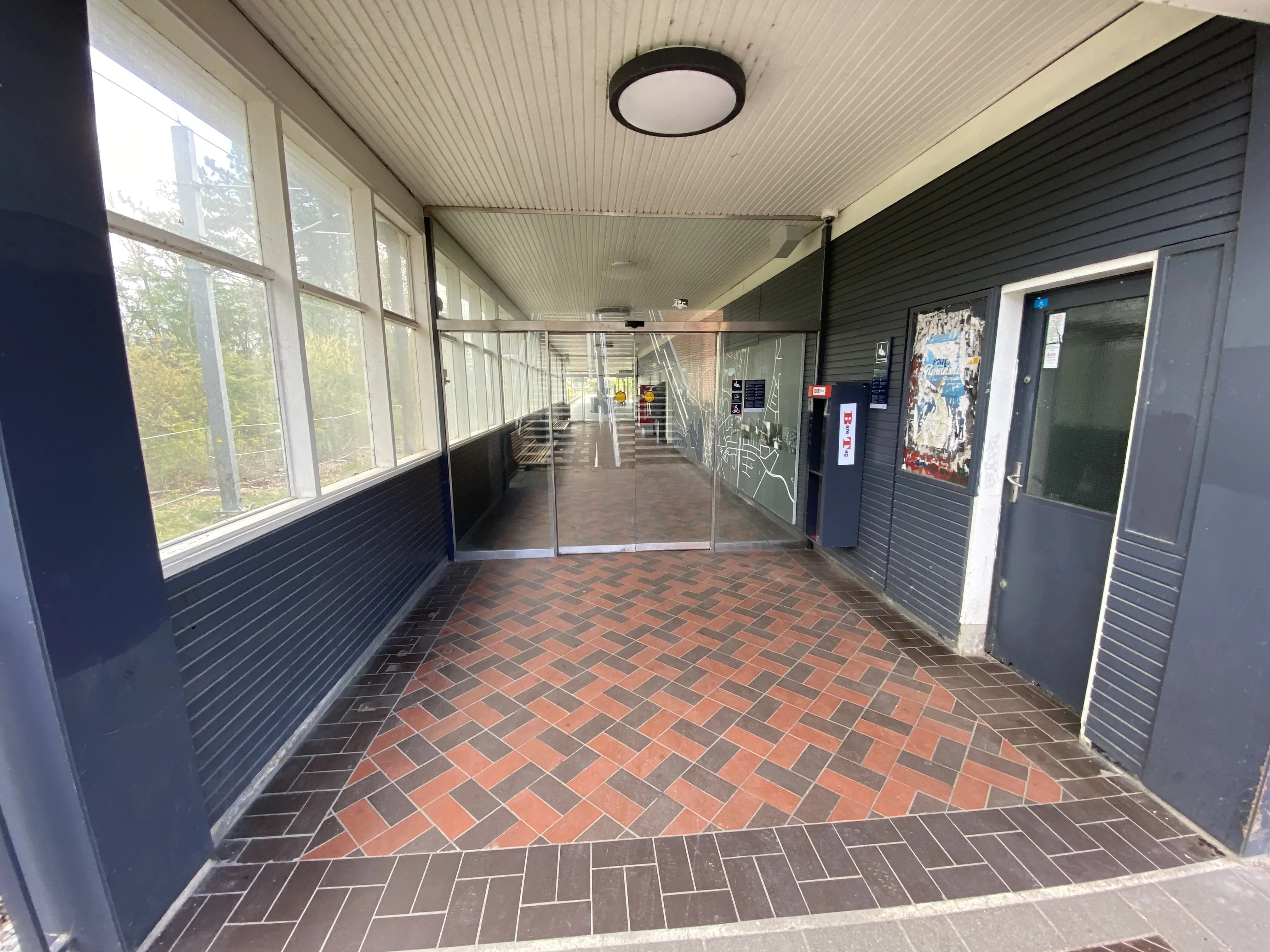 Billede af Sorgenfri S-togstrinbræt. Billede af Sorgenfri S-togstrinbræt.