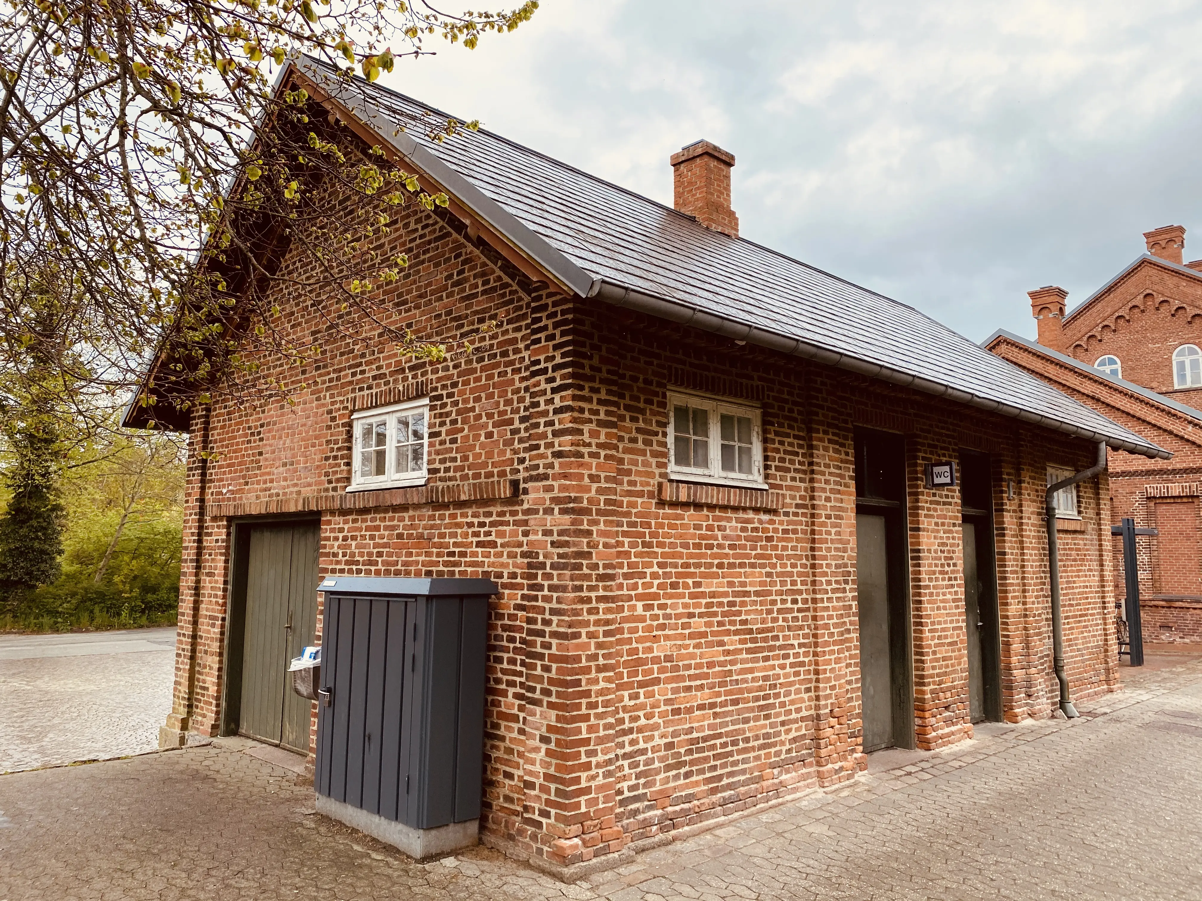 Billede af Ribe Stations retirade. Billede af Ribe Stations retirade.