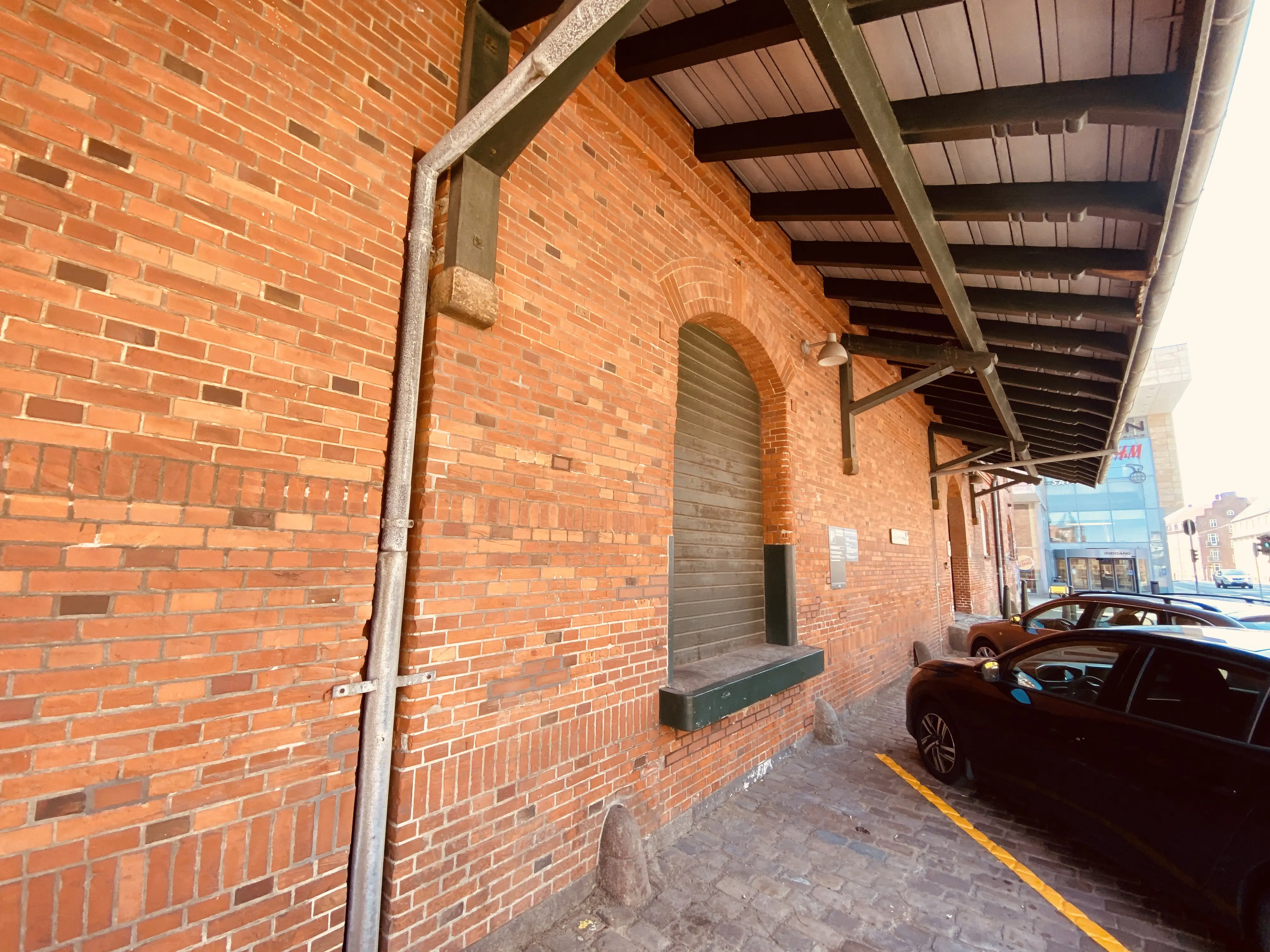 Billede af Esbjerg Stations pakhus. Billede af Esbjerg Stations pakhus.