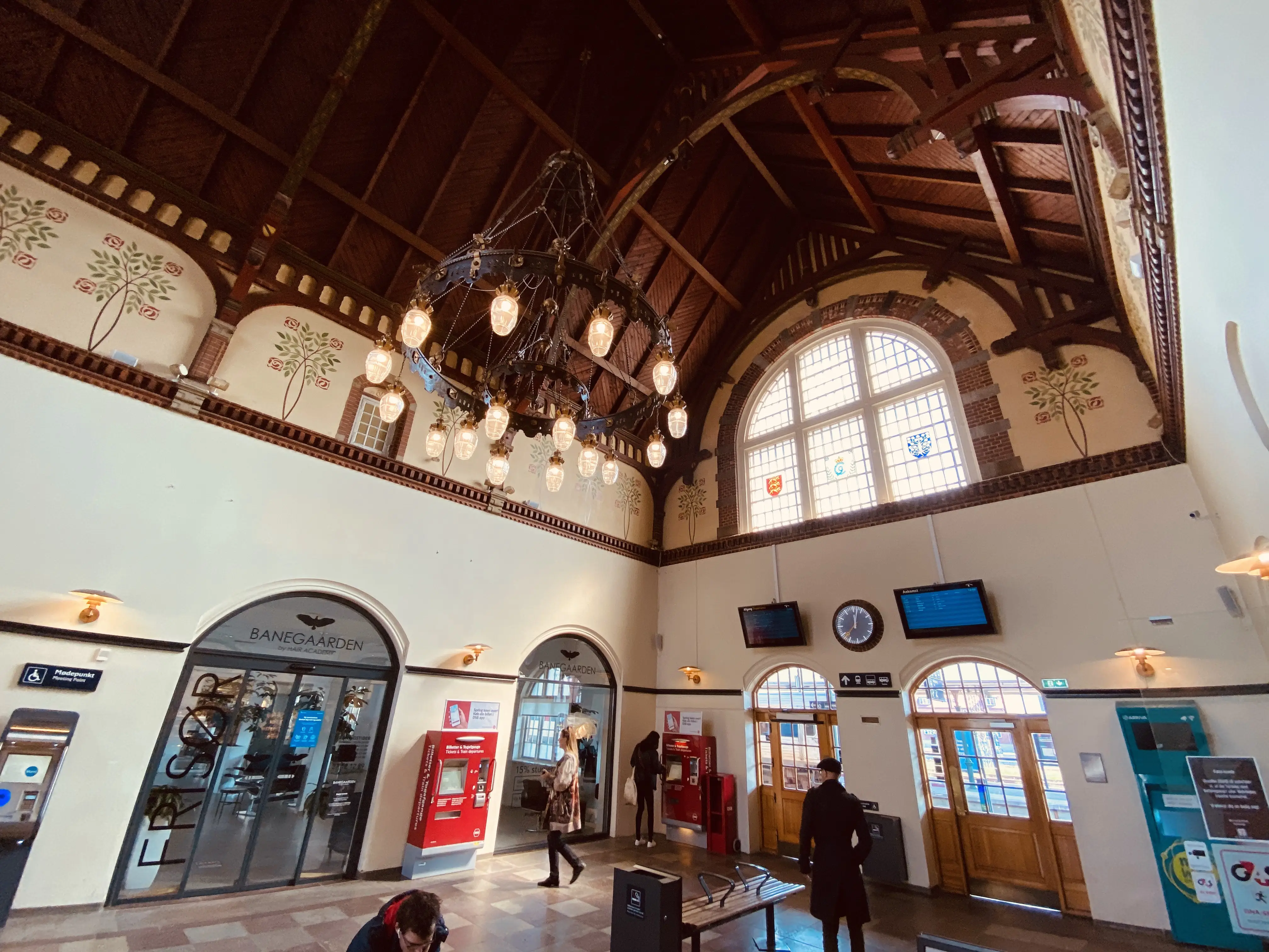 Billede af Esbjerg Station. Billede af Esbjerg Station.