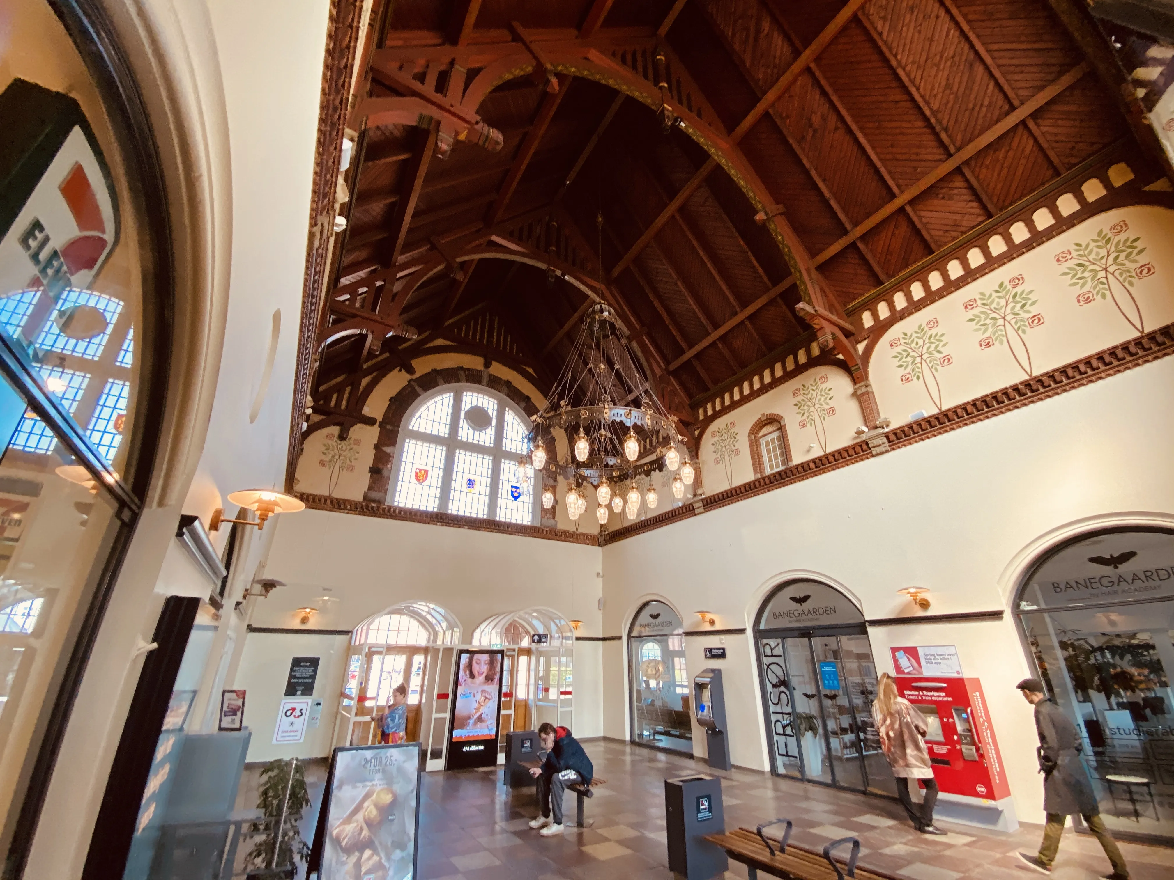 Billede af Esbjerg Station. Billede af Esbjerg Station.