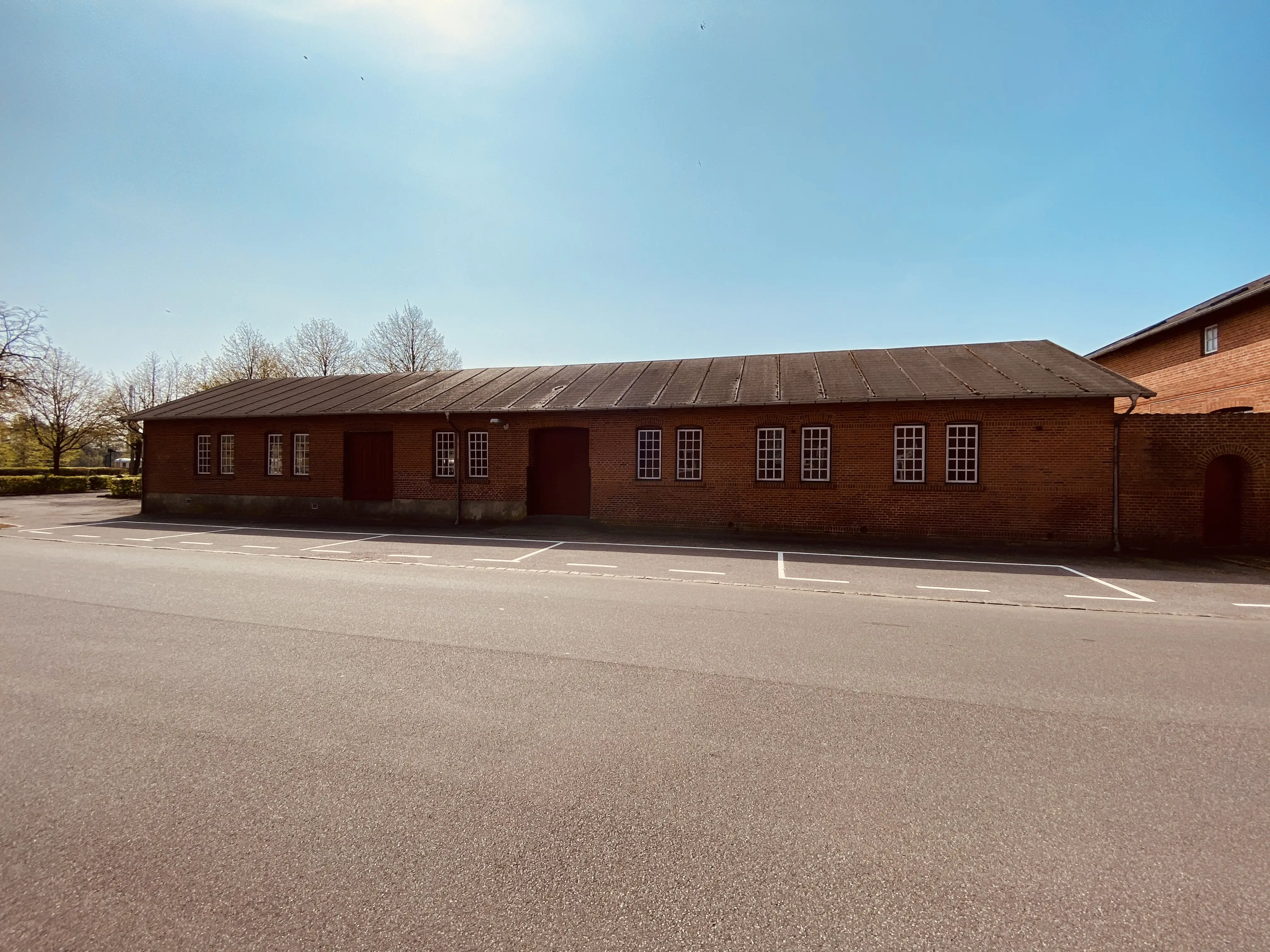 Billede af Bramming Stations pakhus.