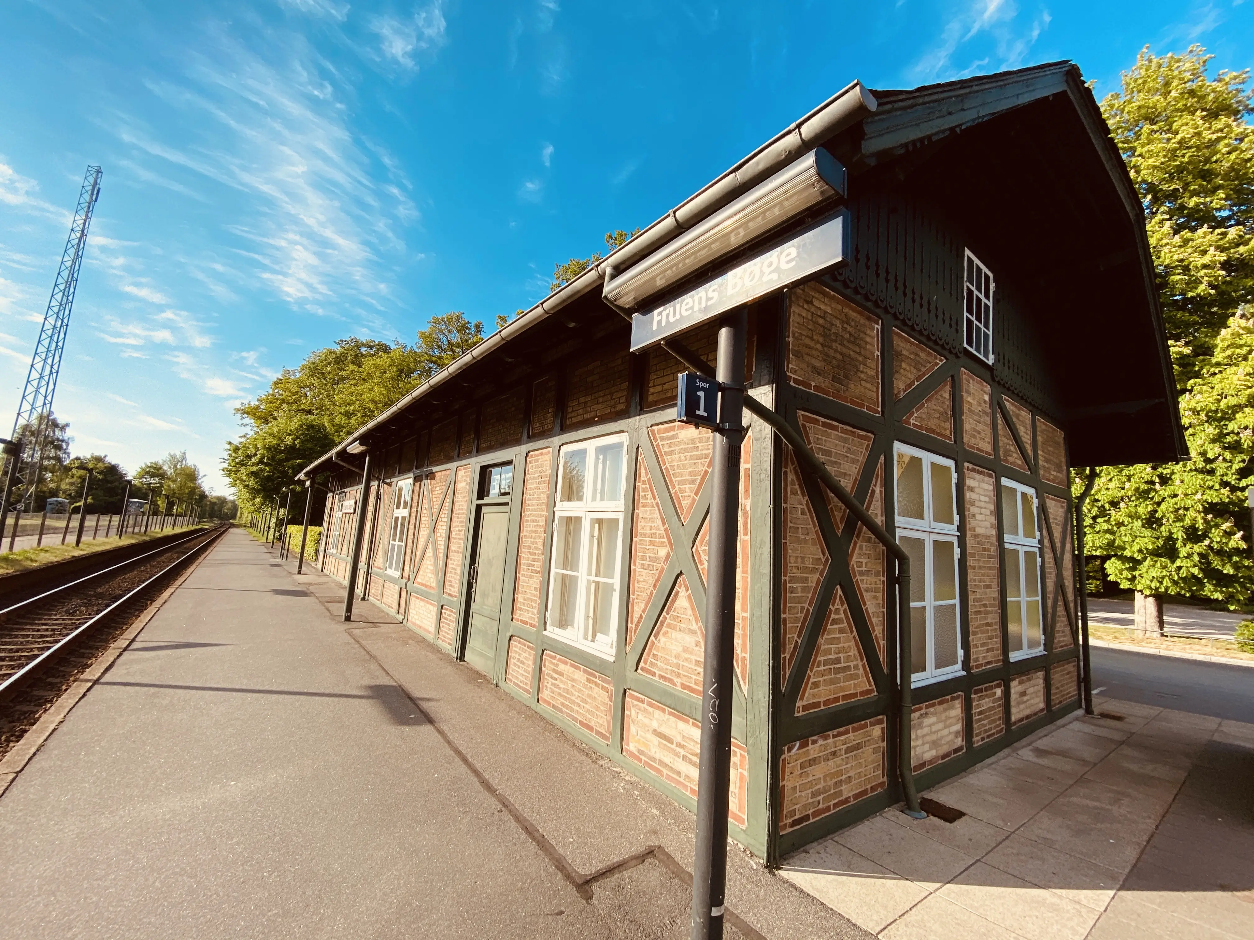 Billede af Fruens Bøge Station. Billede af Fruens Bøge Station.