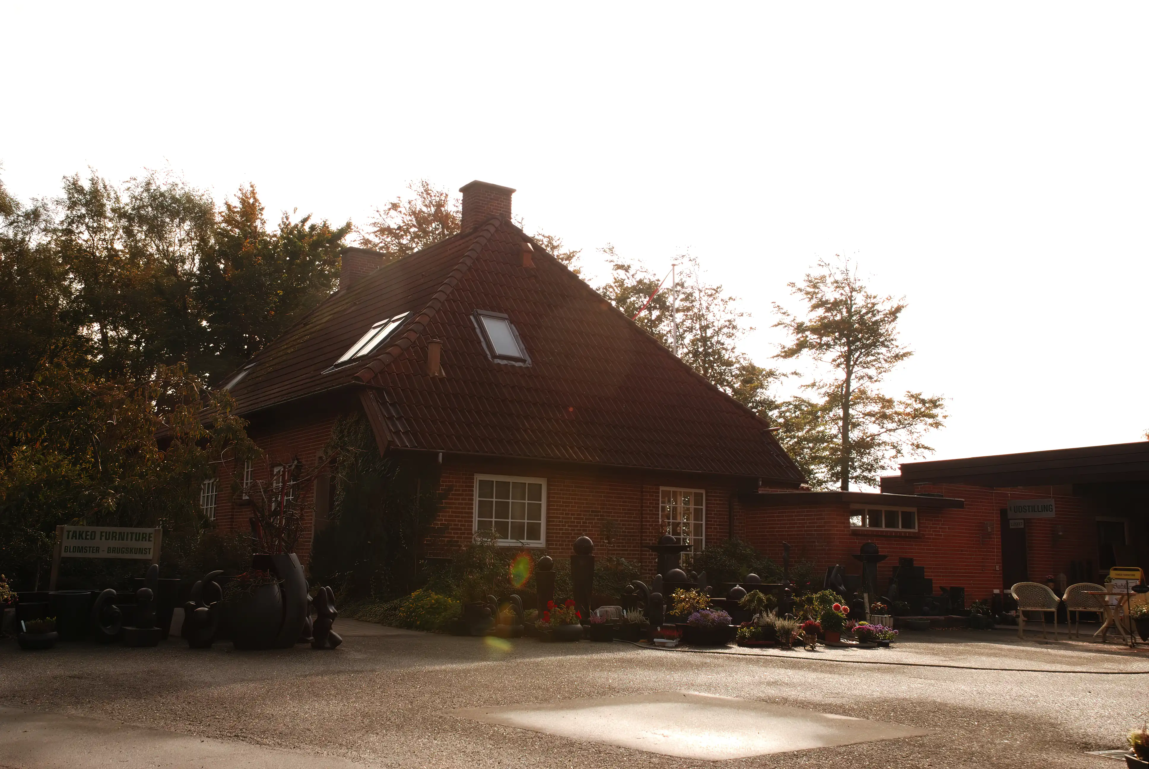 Billede af Egense Station. Billede af Egense Station.