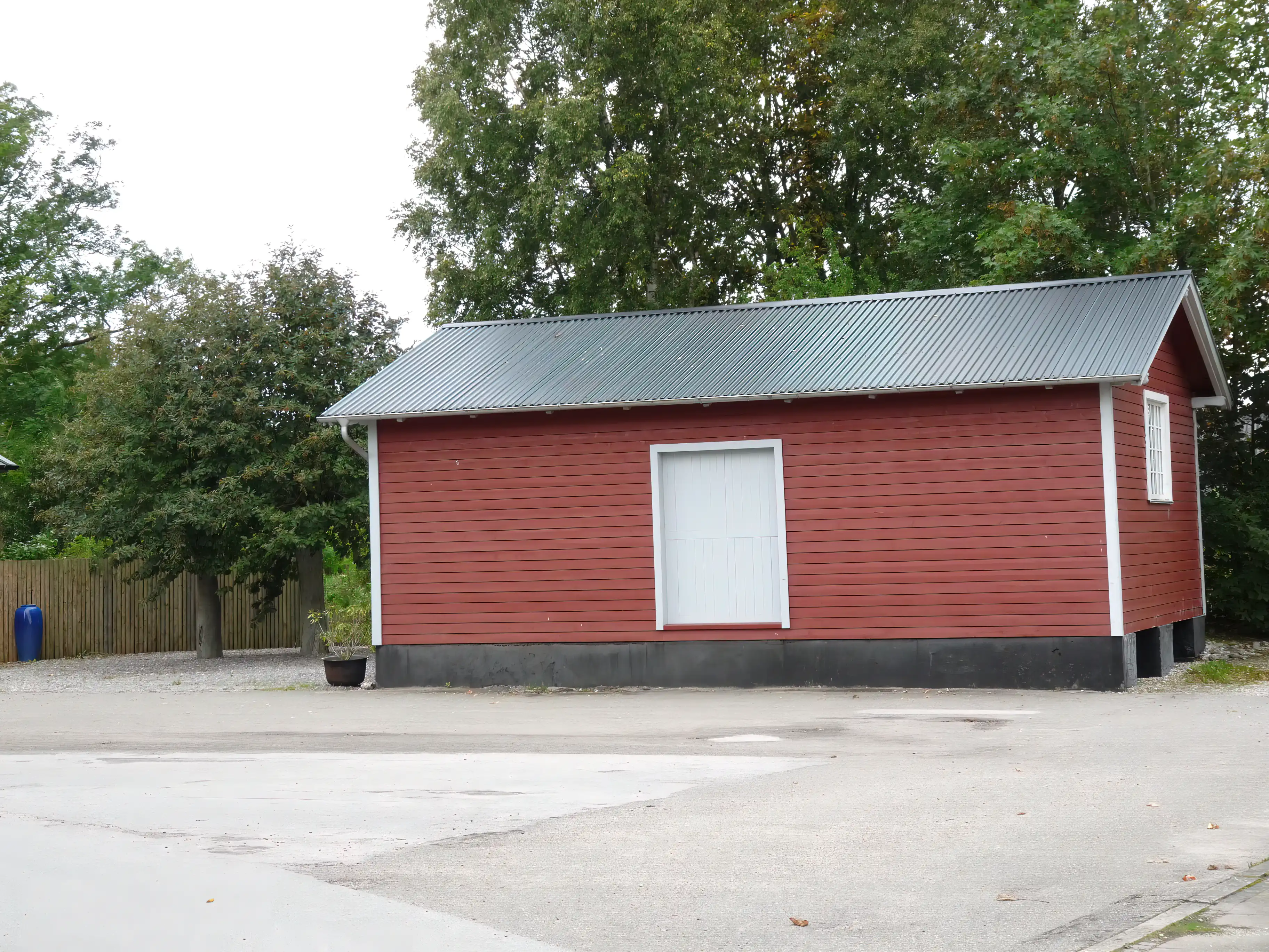 Billede af Frøstrup Stations pakhus. Billede af Frøstrup Stations pakhus.