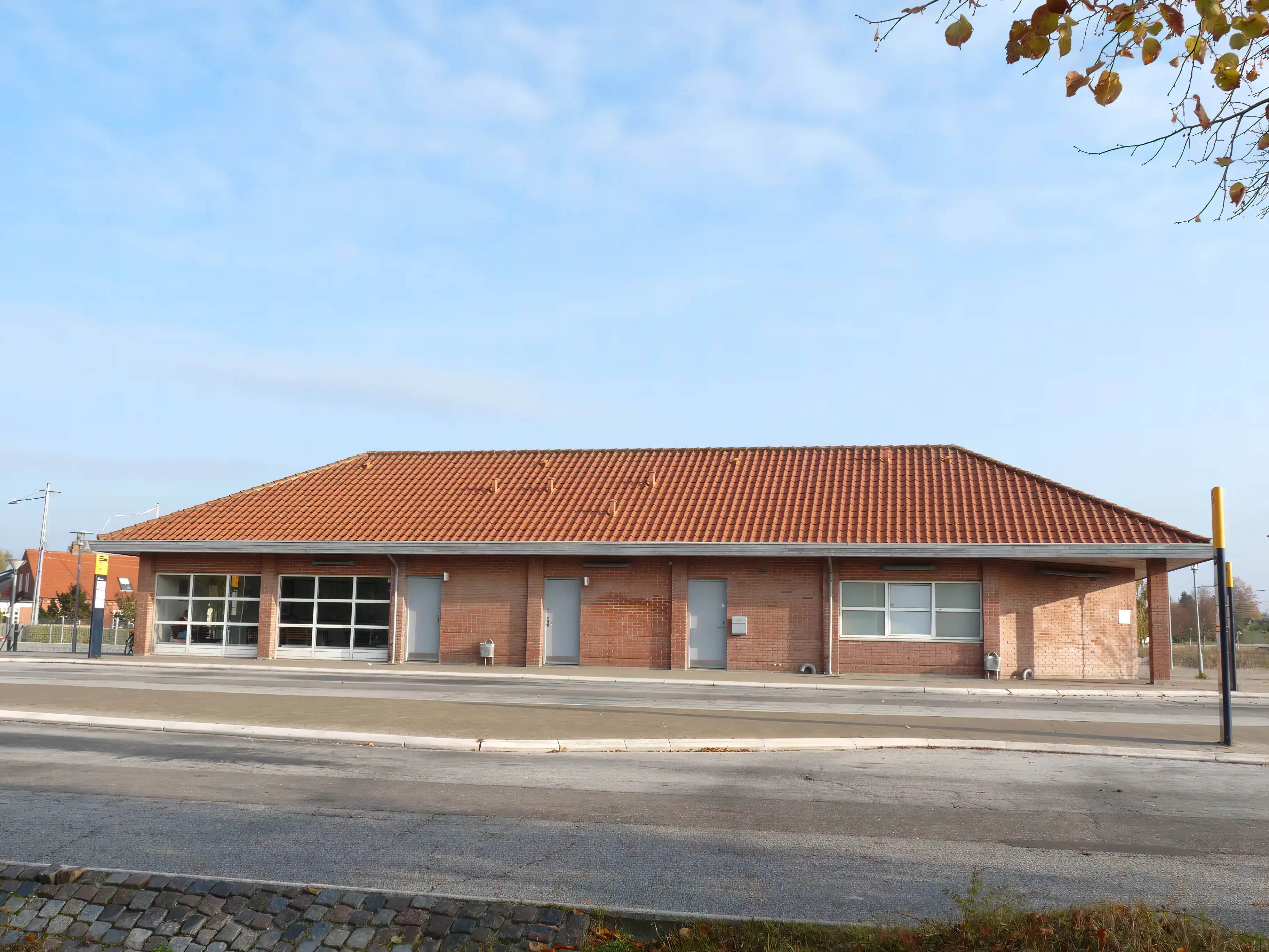 Billede af Helsinge Station.