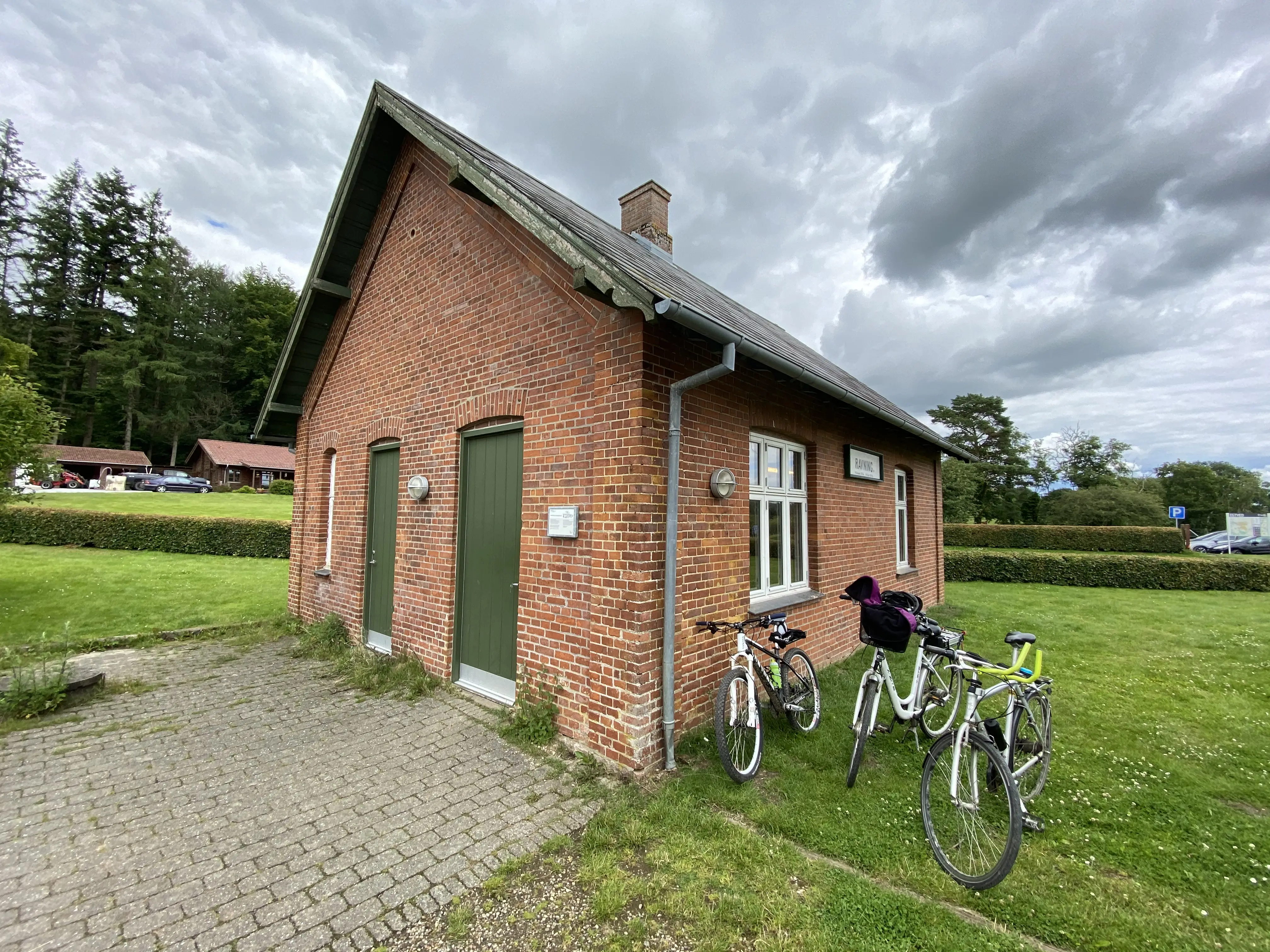 Billede af Ravning Holdeplads.