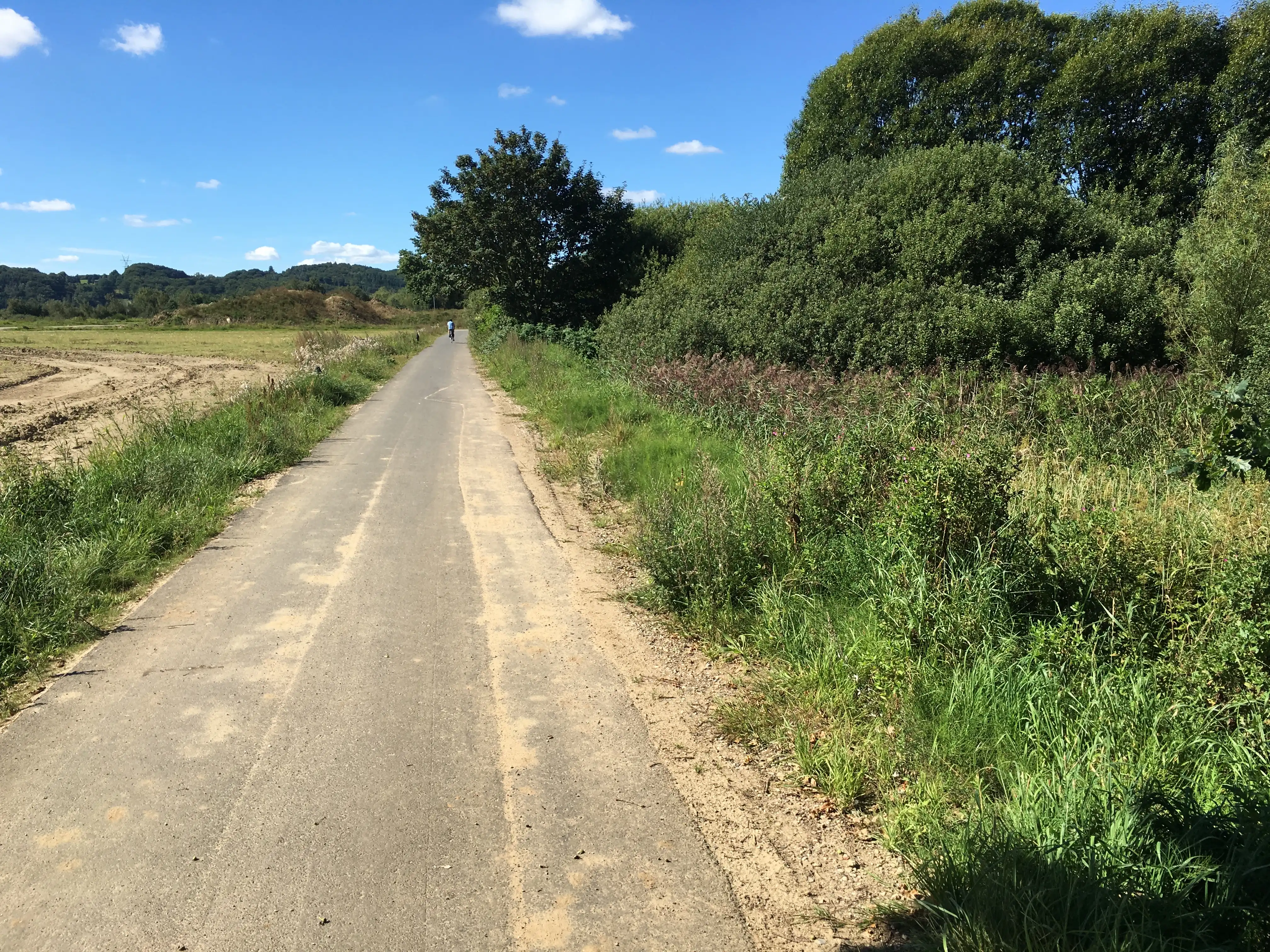 Billede af Trædballe Trinbræt er nedrevet, men den har ligget her. Billede af Trædballe Trinbræt er nedrevet, men den har ligget her.