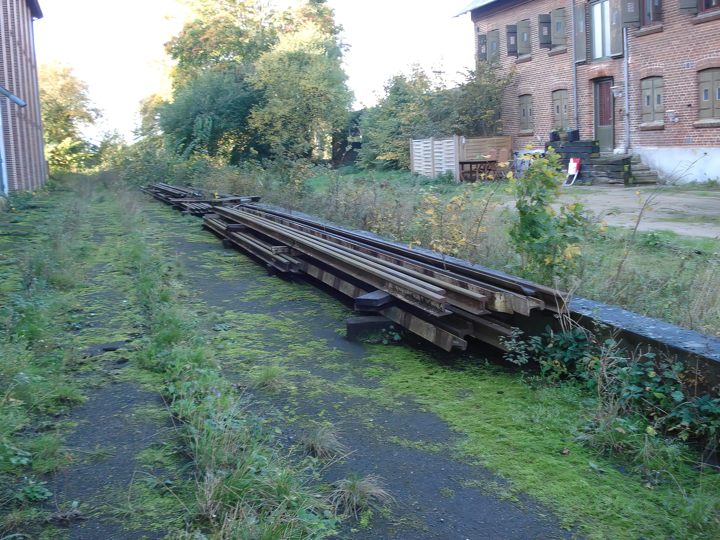 Billede af Højrup Stations sporareal. Billede af Højrup Stations sporareal.