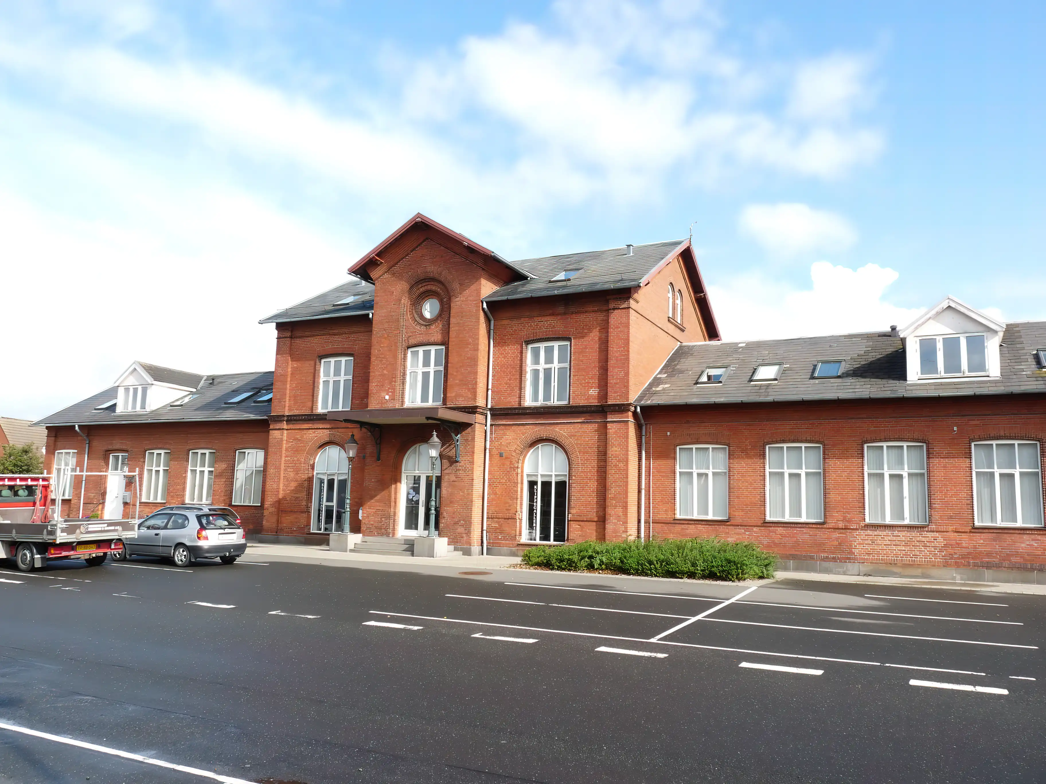 Billede af Løgstør Station. Billede af Løgstør Station.