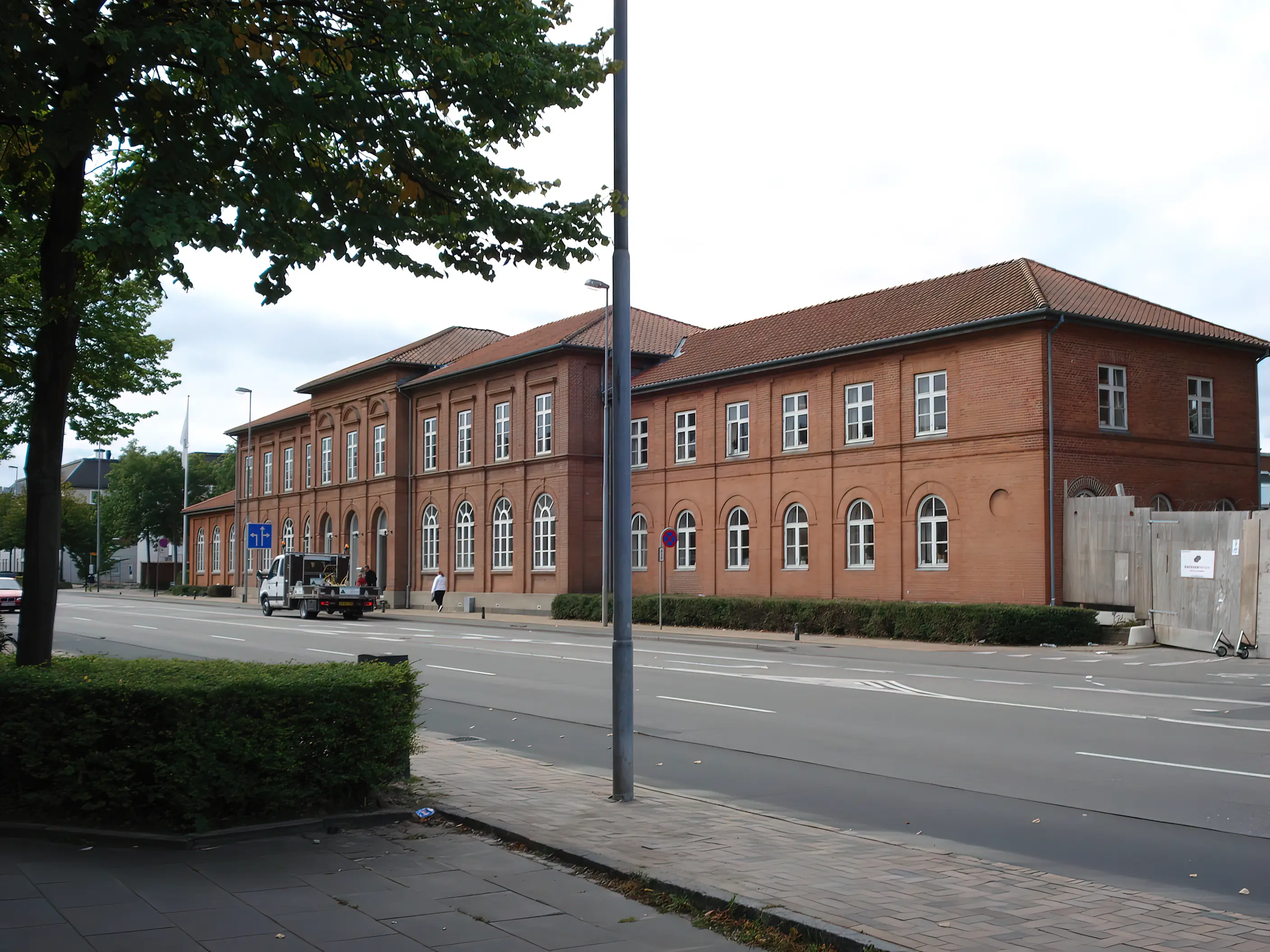 Billede af Odense Sydbanegård. Billede af Odense Sydbanegård.