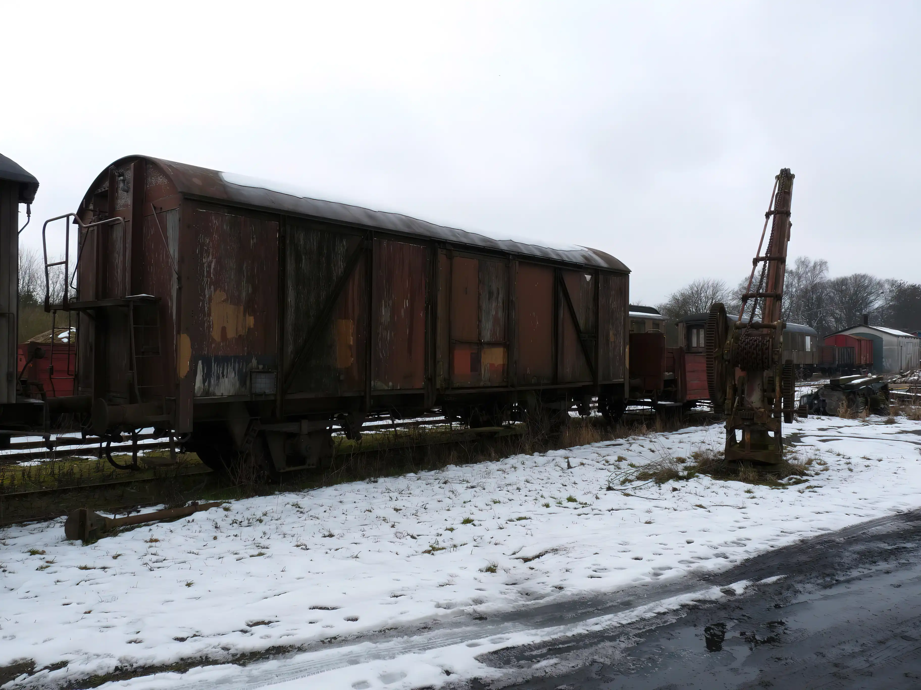 Billede af tog ud for Skælskør Station. Billede af tog ud for Skælskør Station.