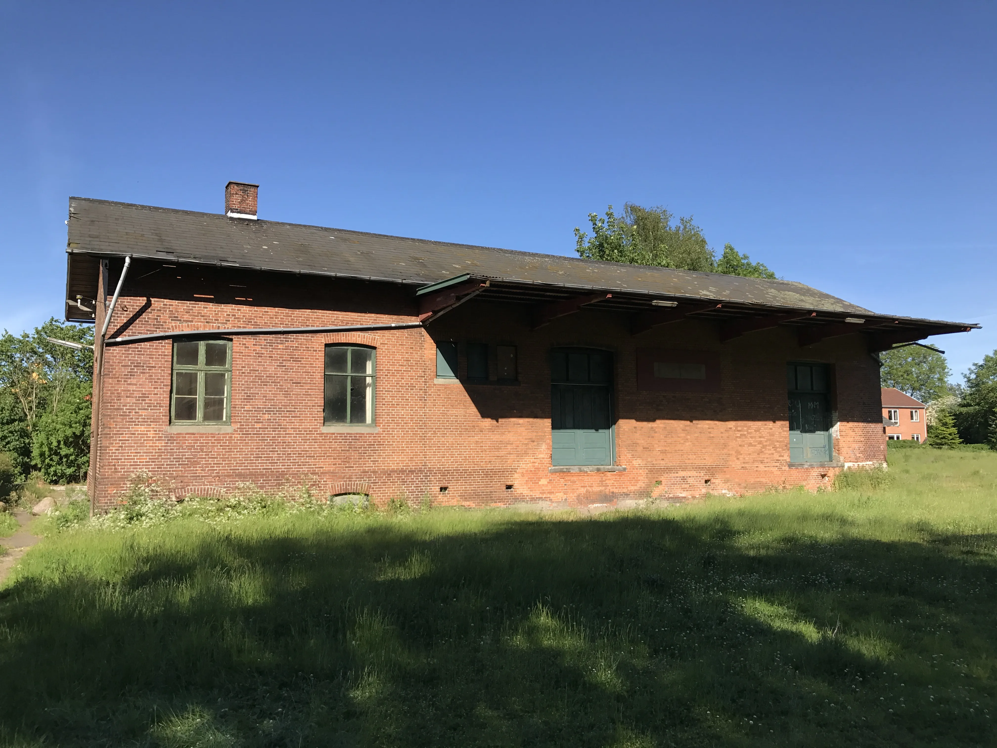 Billede af Skælskør Stations pakhus. Billede af Skælskør Stations pakhus.