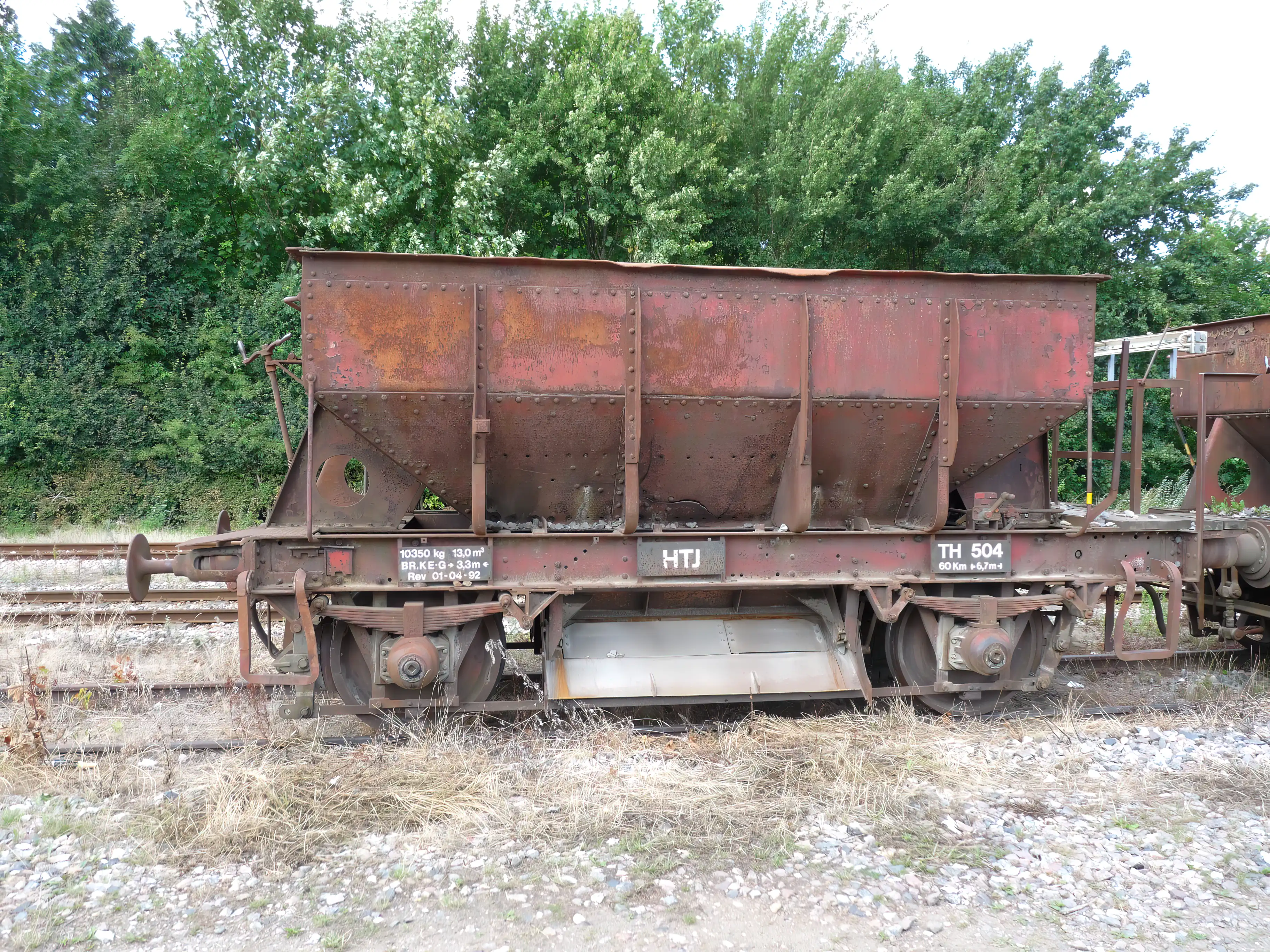 Billede af tog ud for Store Merløse Station.