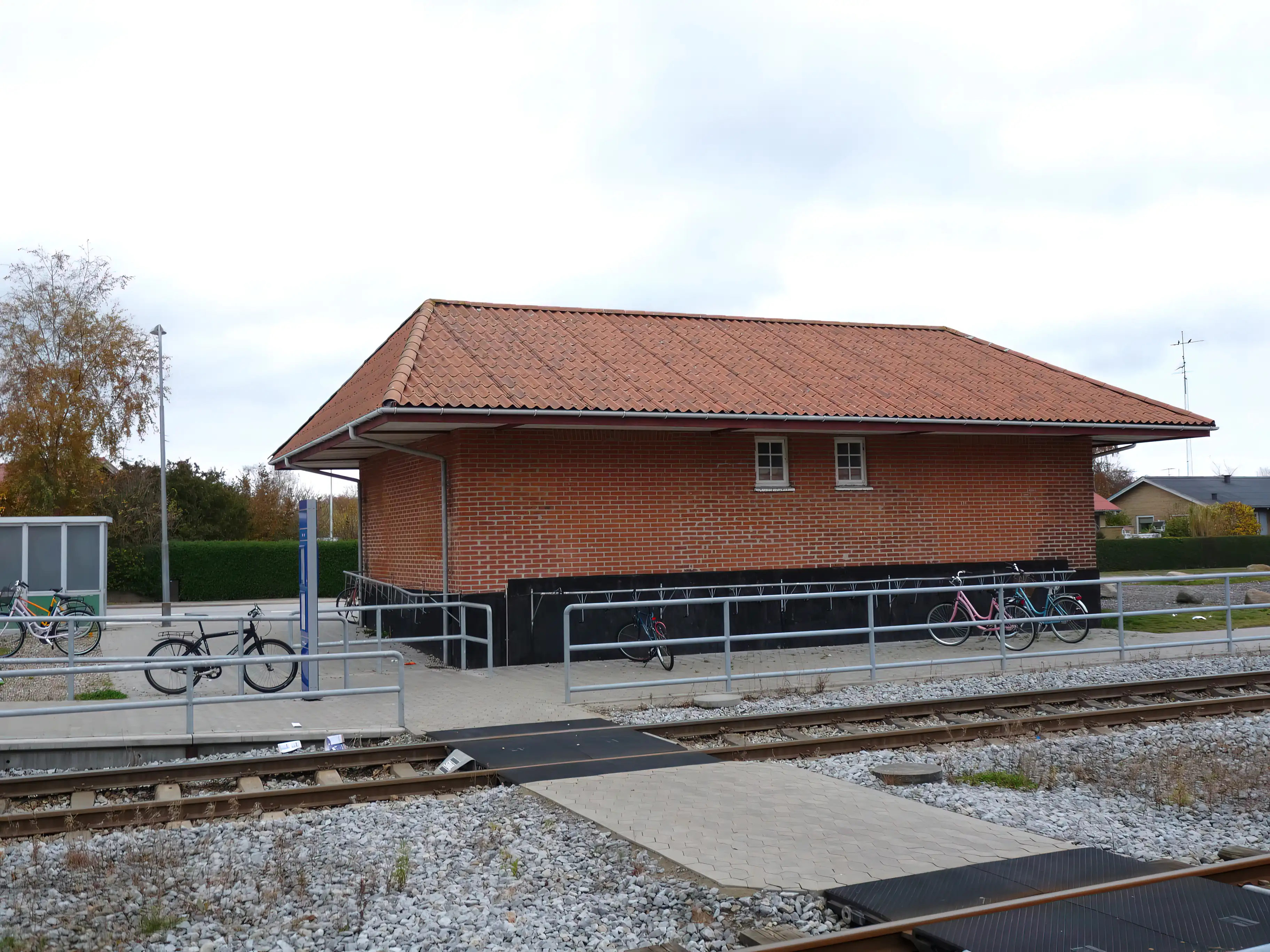 Billede af Strandby Stations pakhus. Billede af Strandby Stations pakhus.