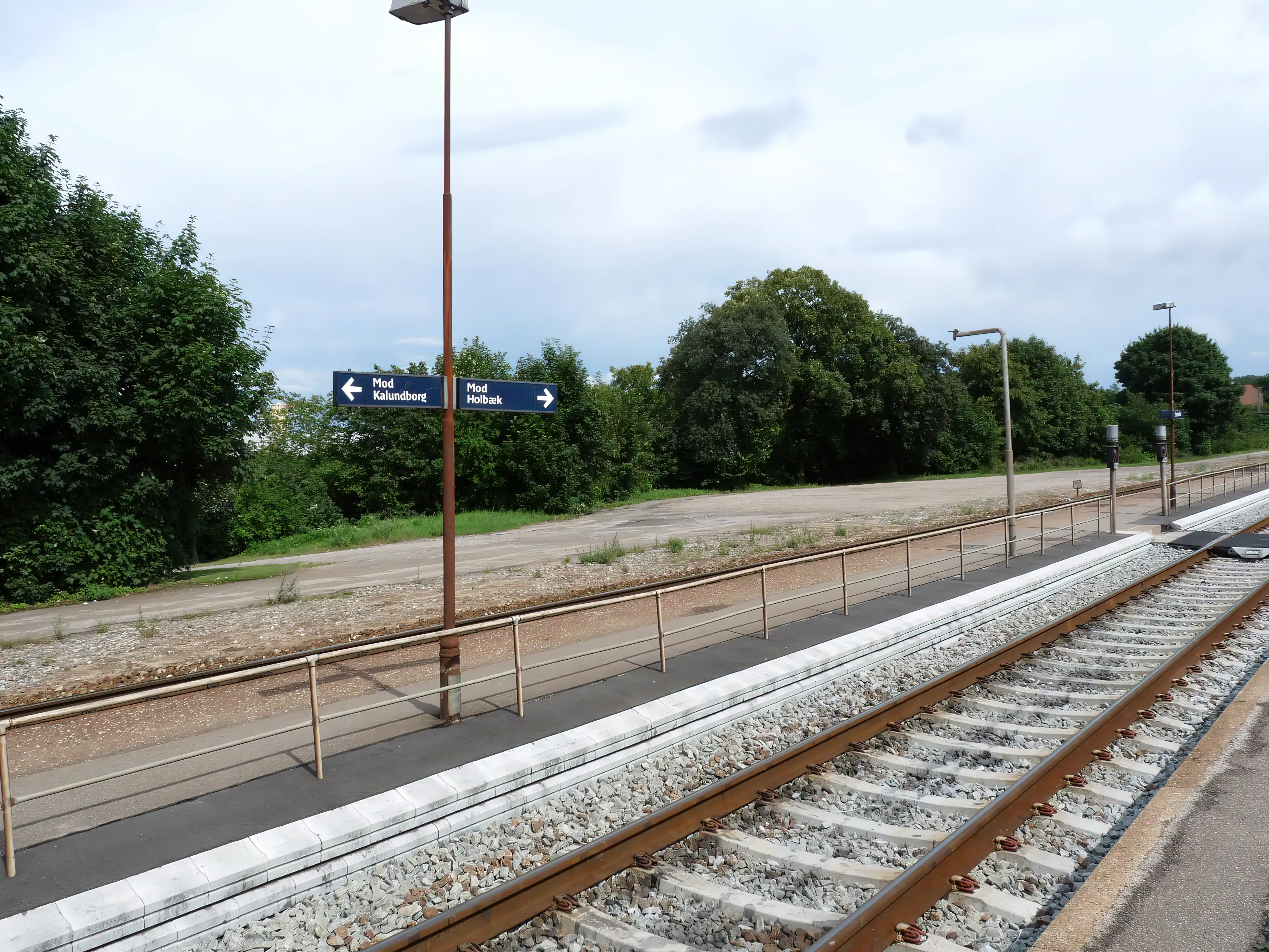 Billede af Svebølle Trinbræts sporareal.