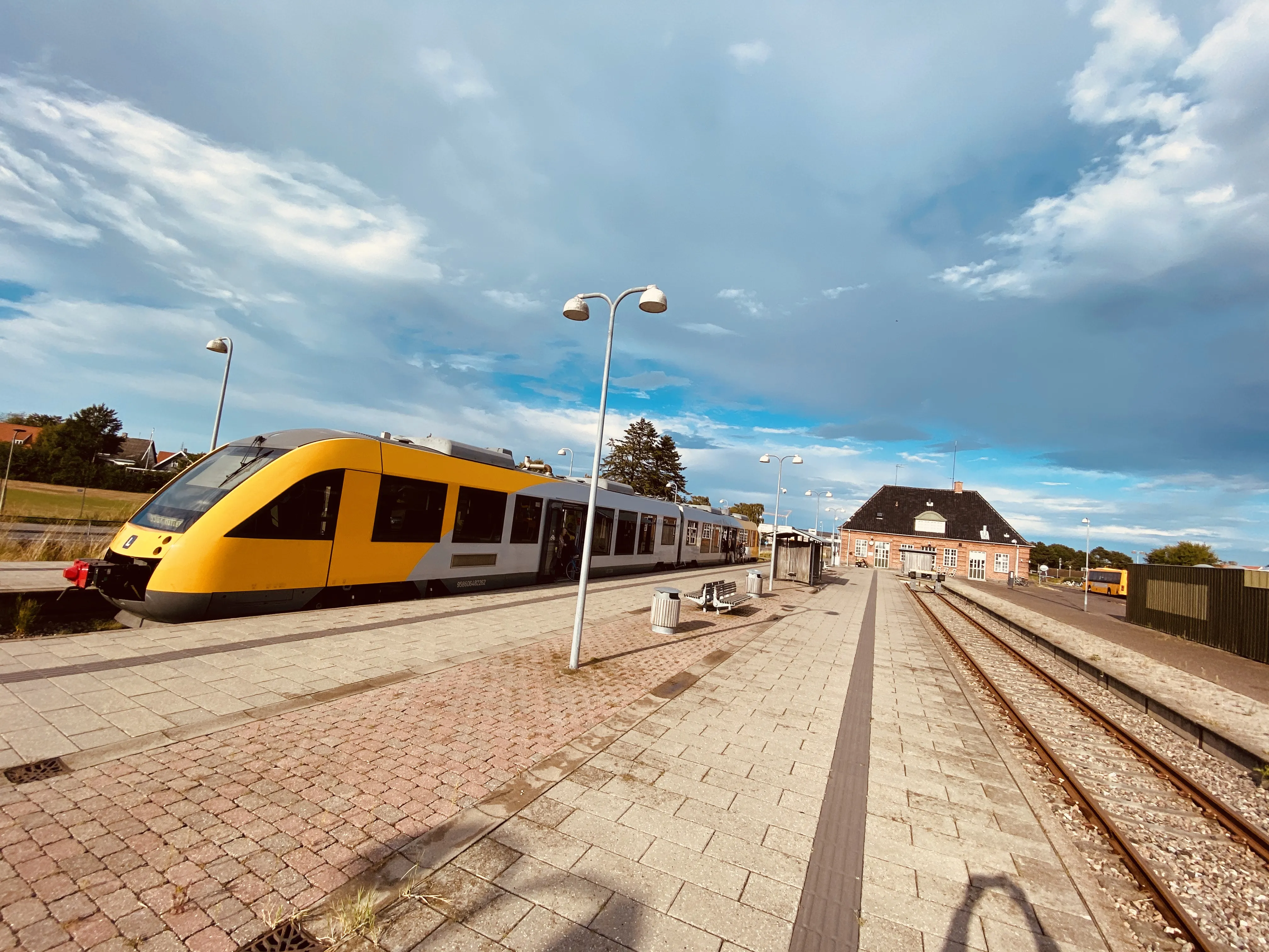 Billede af LT 126-226, tidligere LB 126-226 fotograferet ud for Gilleleje Station. Billede af LT 126-226, tidligere LB 126-226 fotograferet ud for Gilleleje Station.