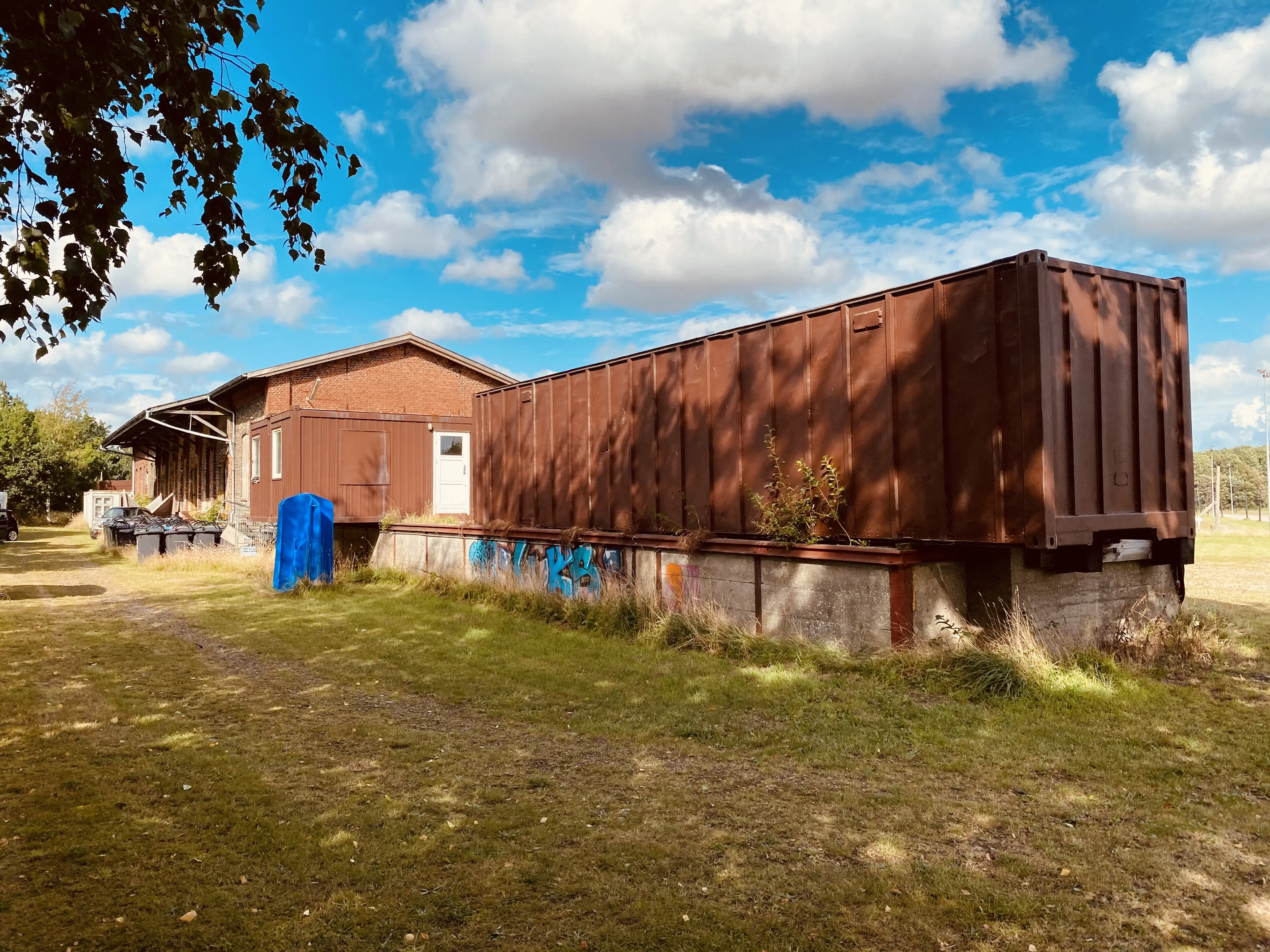 Billede af Tønder H Stations læsserampe. Billede af Tønder H Stations læsserampe.