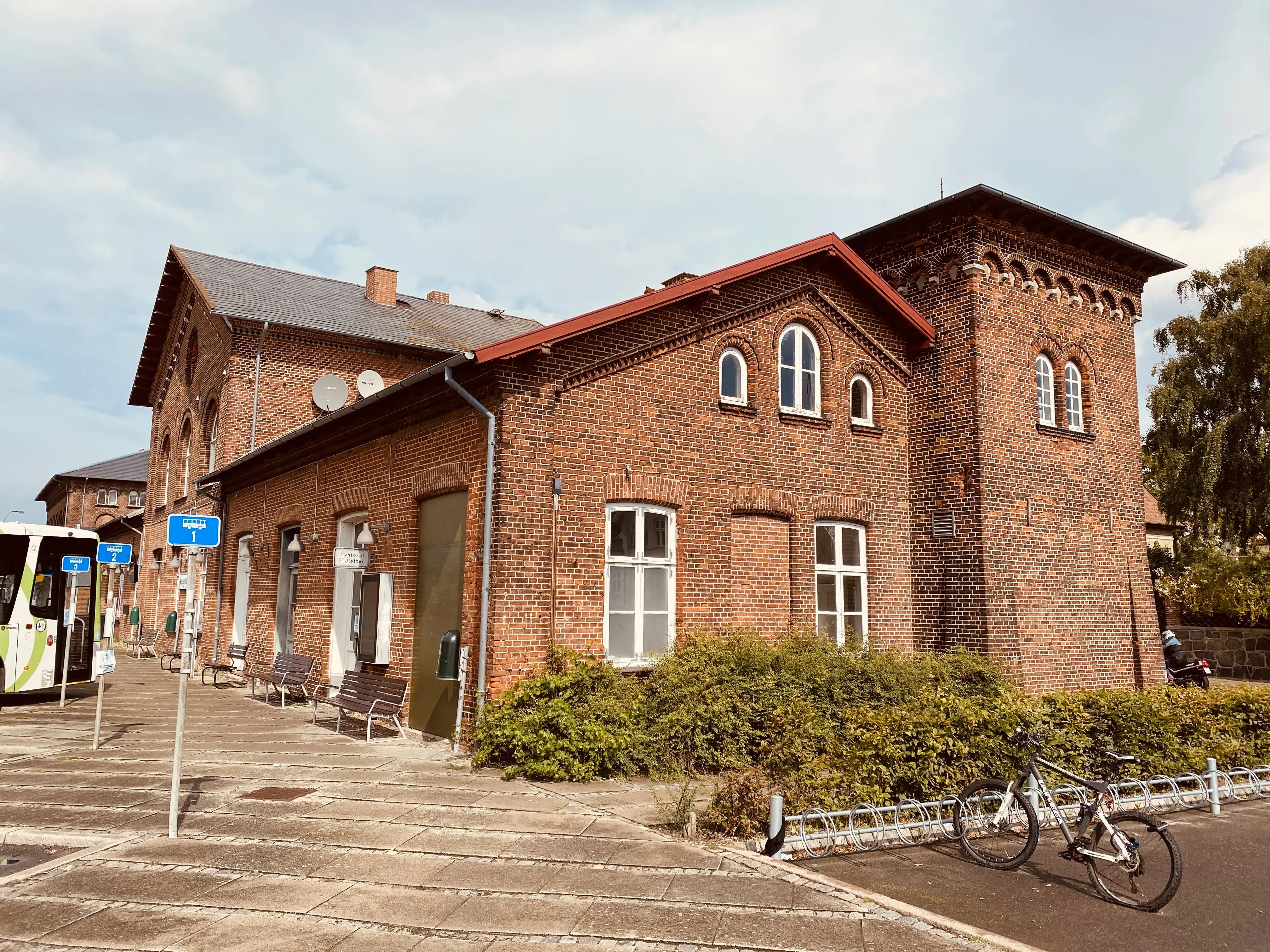 Billede af Assens Station. Billede af Assens Station.