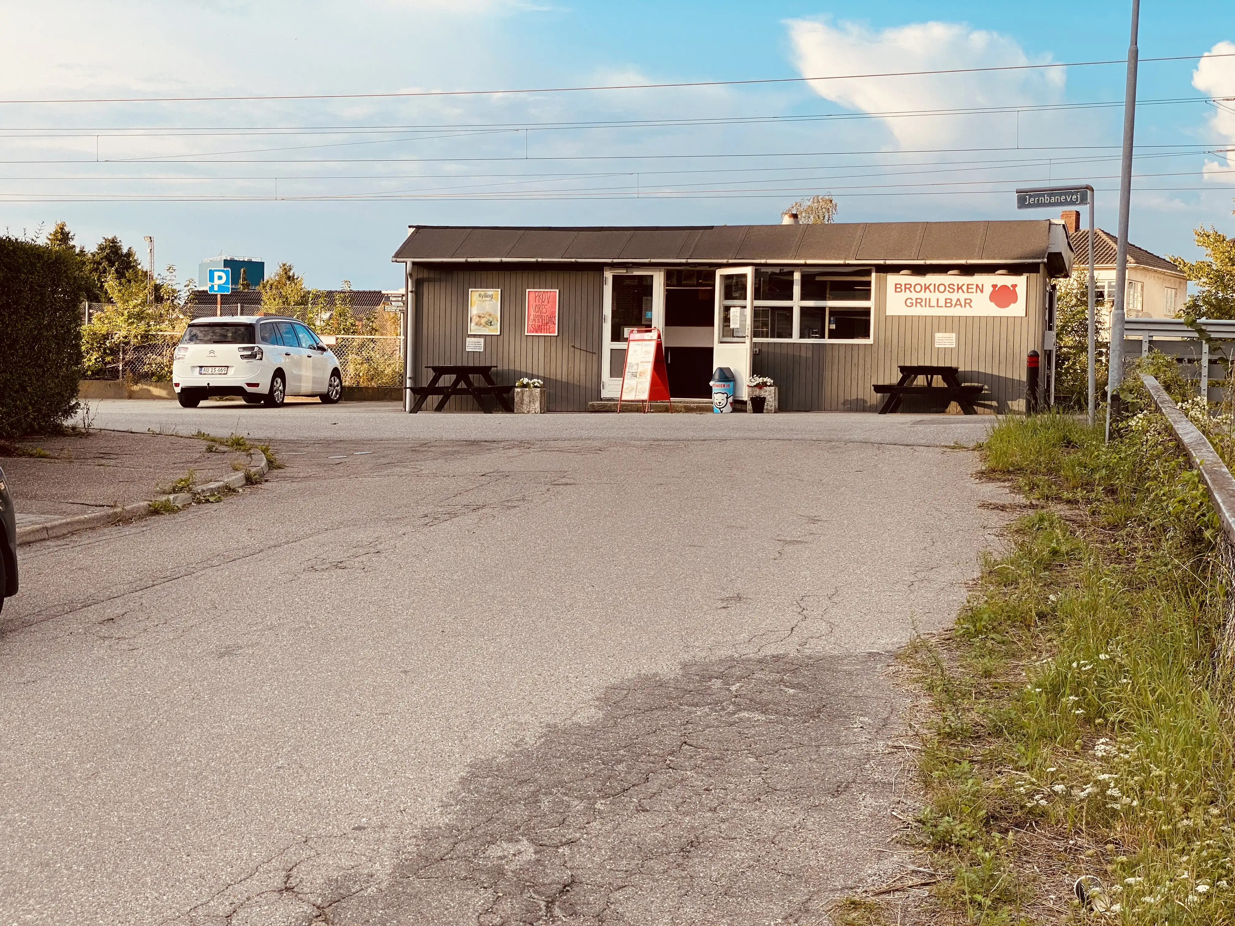 Billede af Nørre Aaby Holdeplads - Holdepladsen er nedrevet, men Nørre Aaby Holdeplads har ligget her. Billede af Nørre Aaby Holdeplads - Holdepladsen er nedrevet, men Nørre Aaby Holdeplads har ligget her.