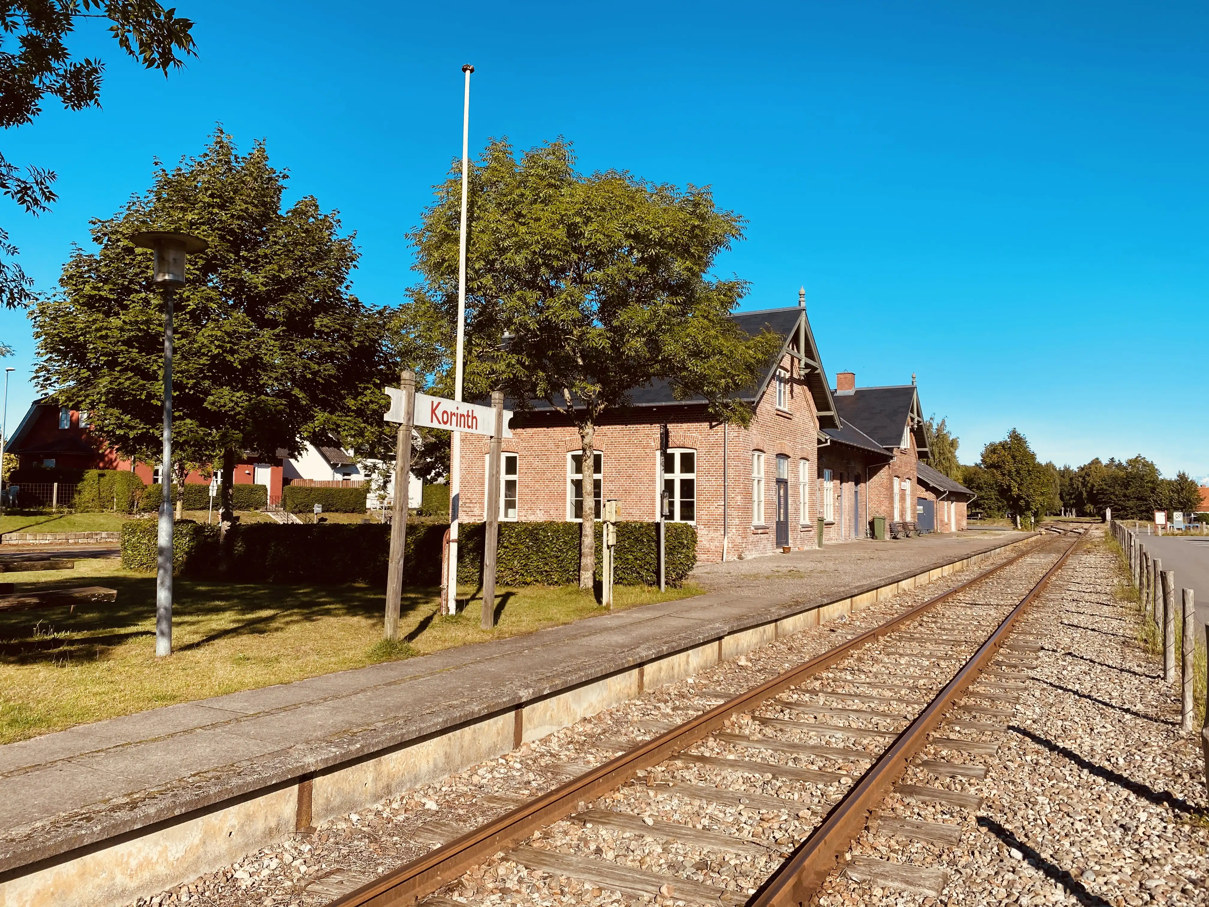 Billede af Korinth Station. Billede af Korinth Station.